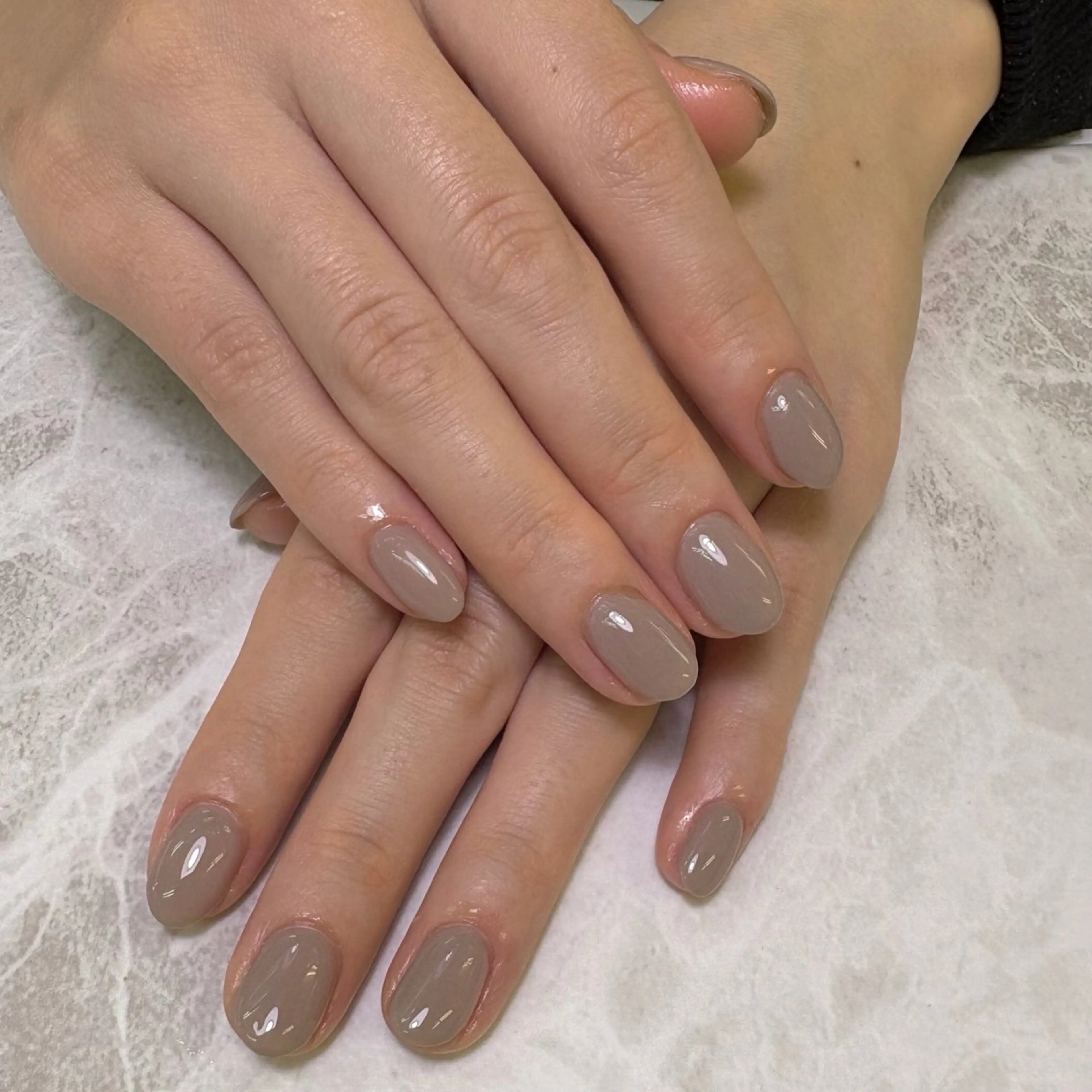 ネイル ワンカラーネイル ハンドネイル 大垣 彩乃のネイルデザイン