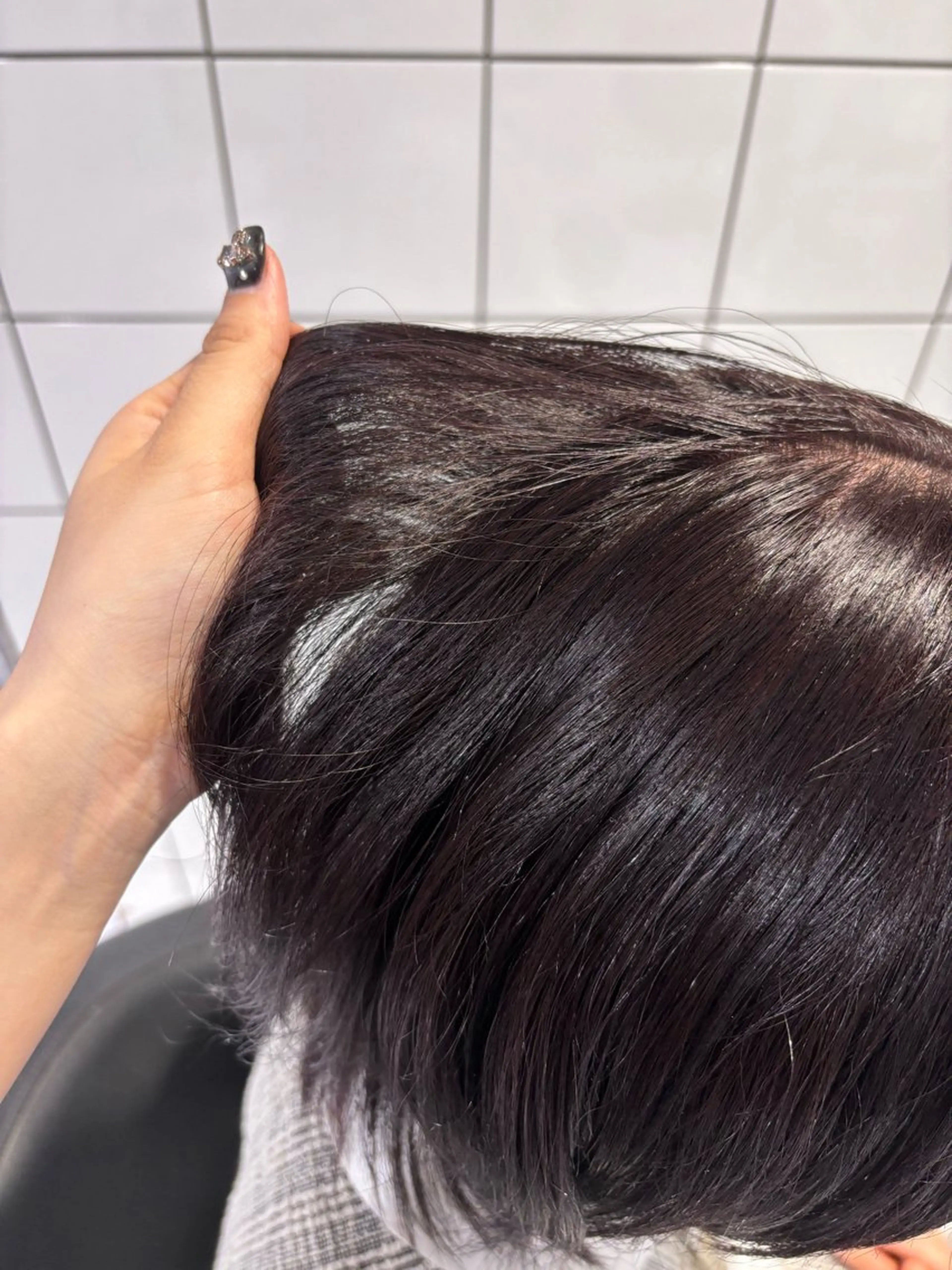 ショート カラー ブリーチ ダブルカラー グレージュ ラベンダーカラー ラベンダーグレージュ 表参道♡暗髪^ྀི 艶カラー♡アユミのヘアスタイル