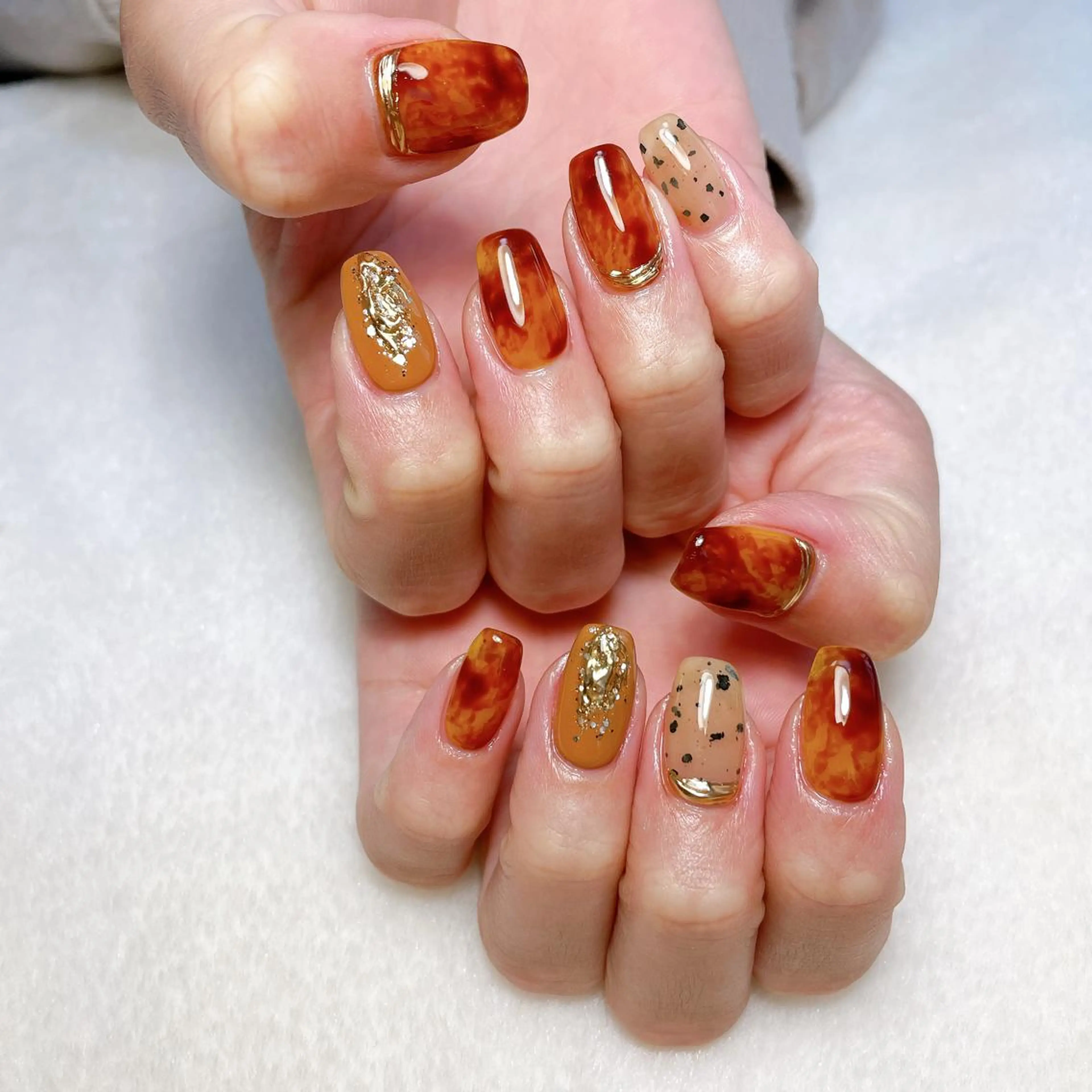 ネイル べっ甲ネイル ハンドネイル kipinail 川﨑えりかのネイルデザイン