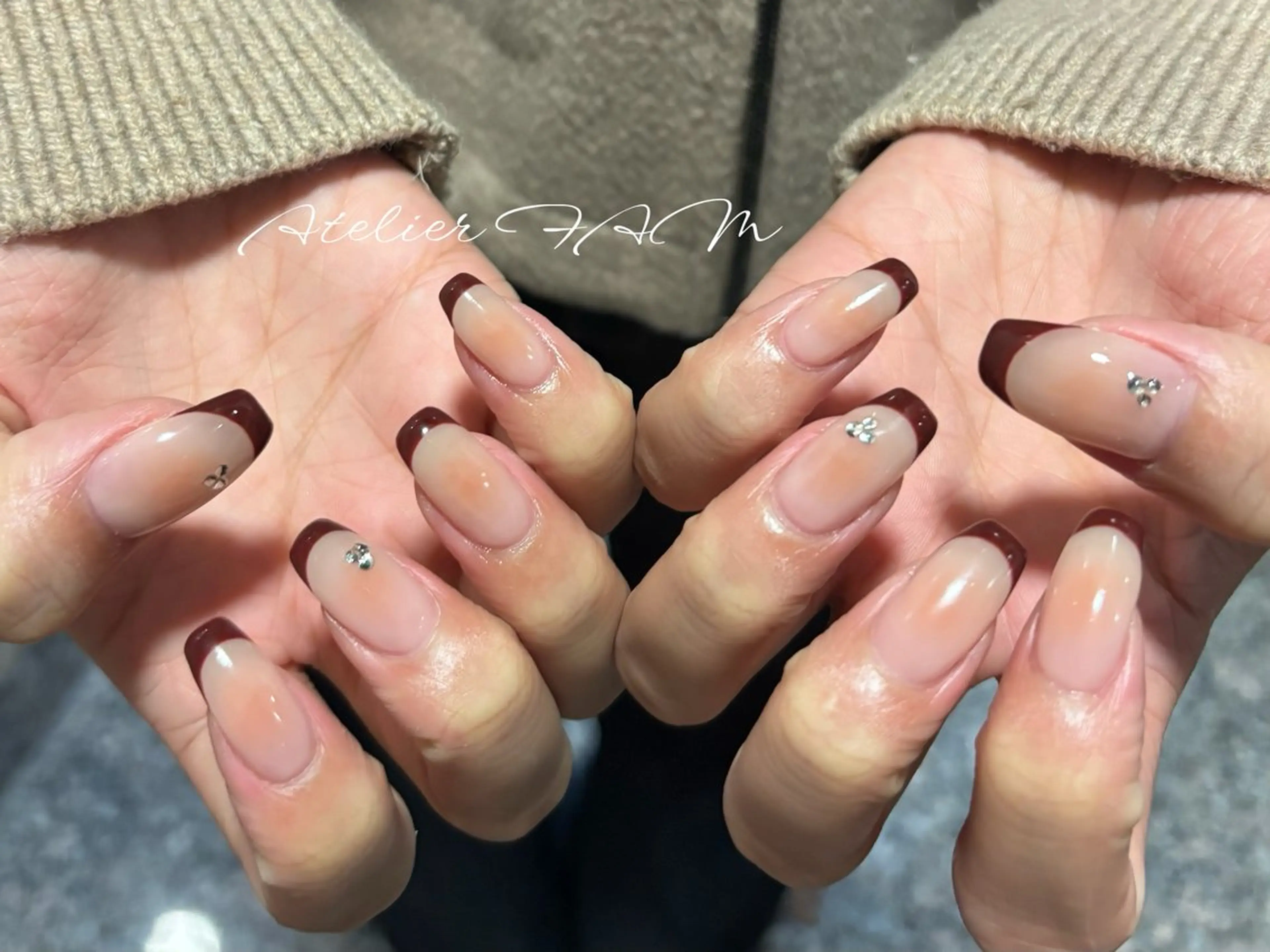 ミディアム ハンドネイル nail&eyelashsalon atelier fam上本町店所属・アトリエ FAMのネイルデザイン