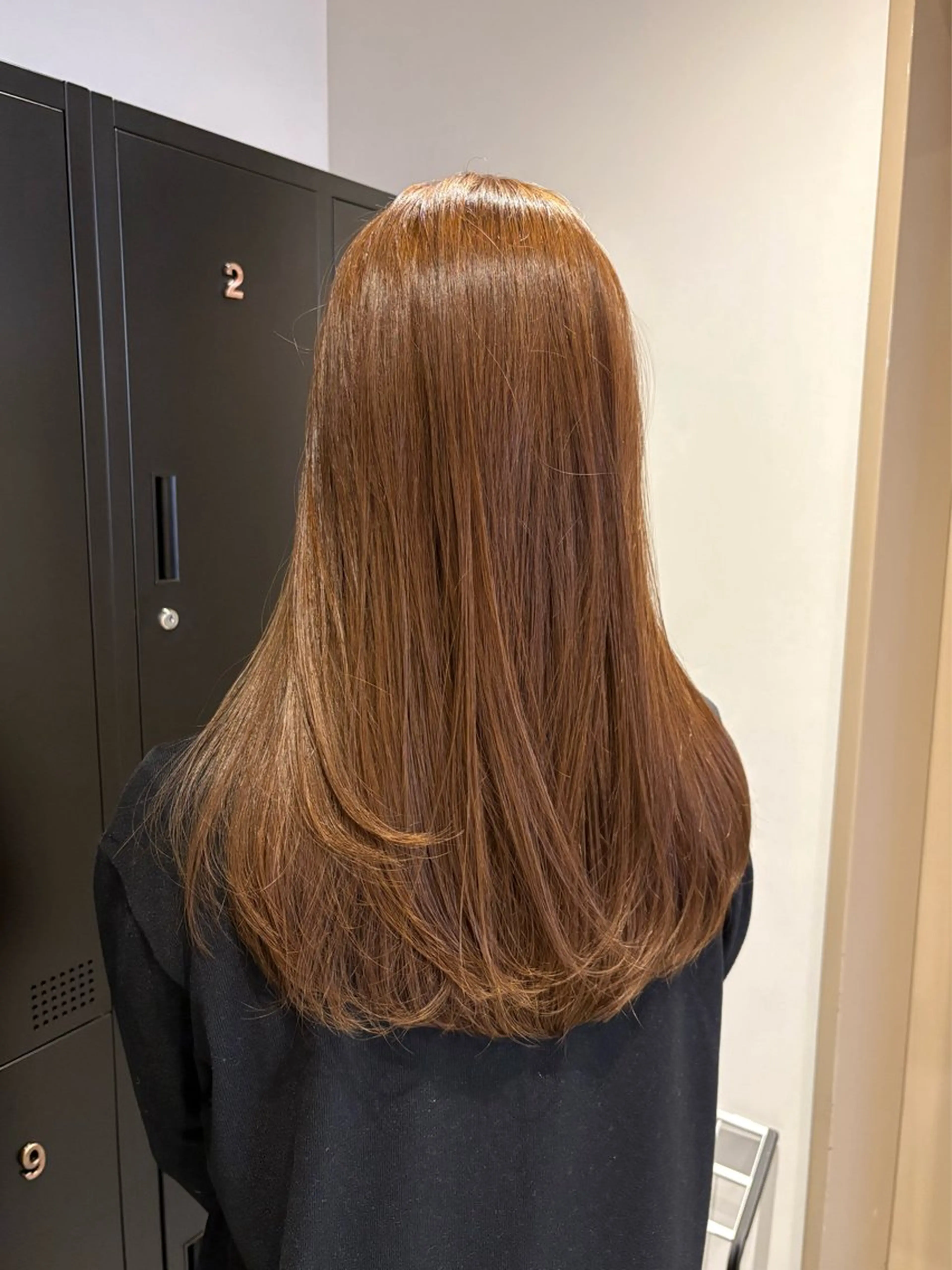 セミロング カラー ヘアカラー トリートメント ヘッドスパ nana【艶髪】/ 顔まわり/縮毛矯正のヘアスタイル
