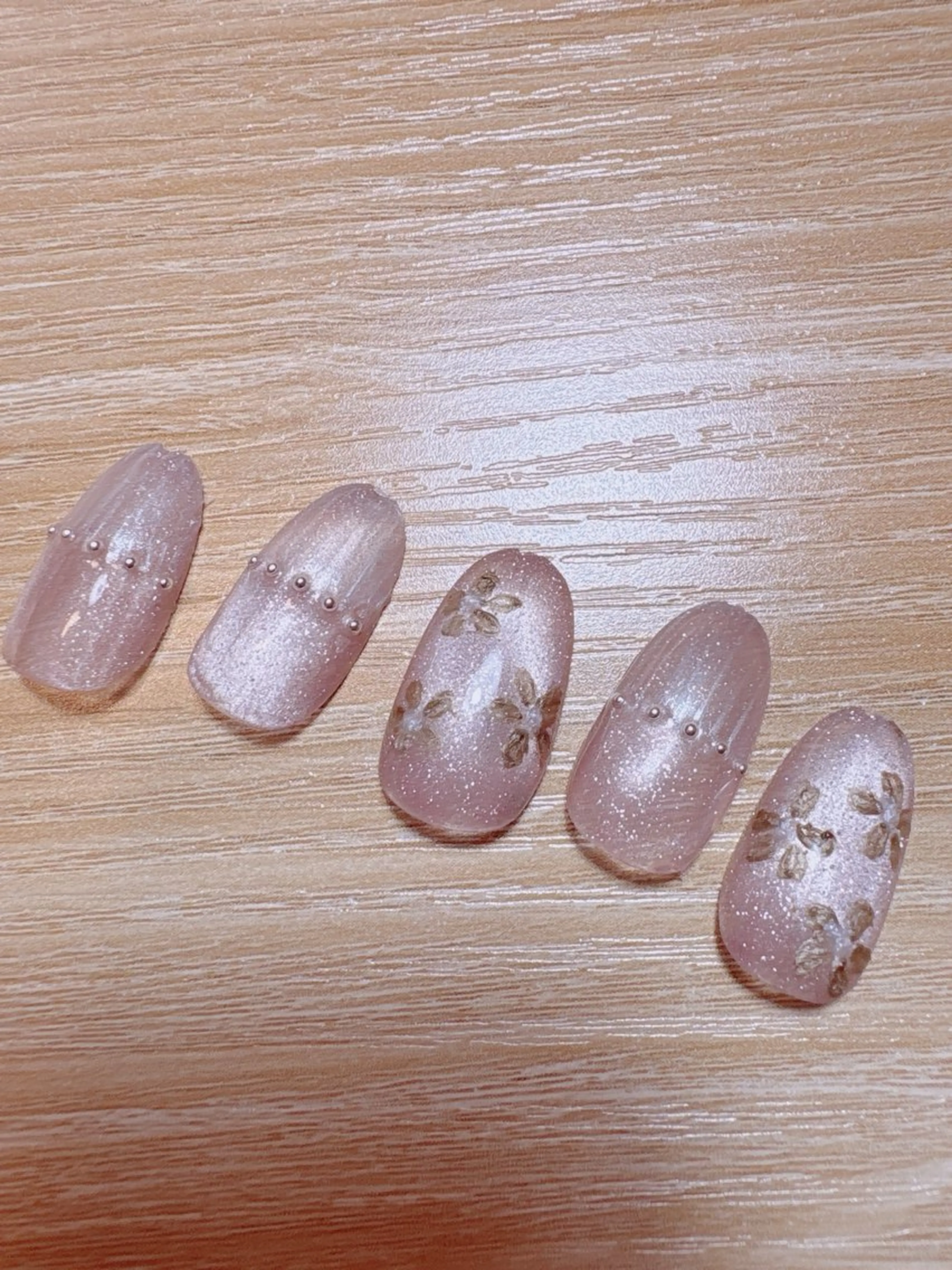 アートサンプルセレクトコースplus(甘皮ケア、整爪付き)の写真