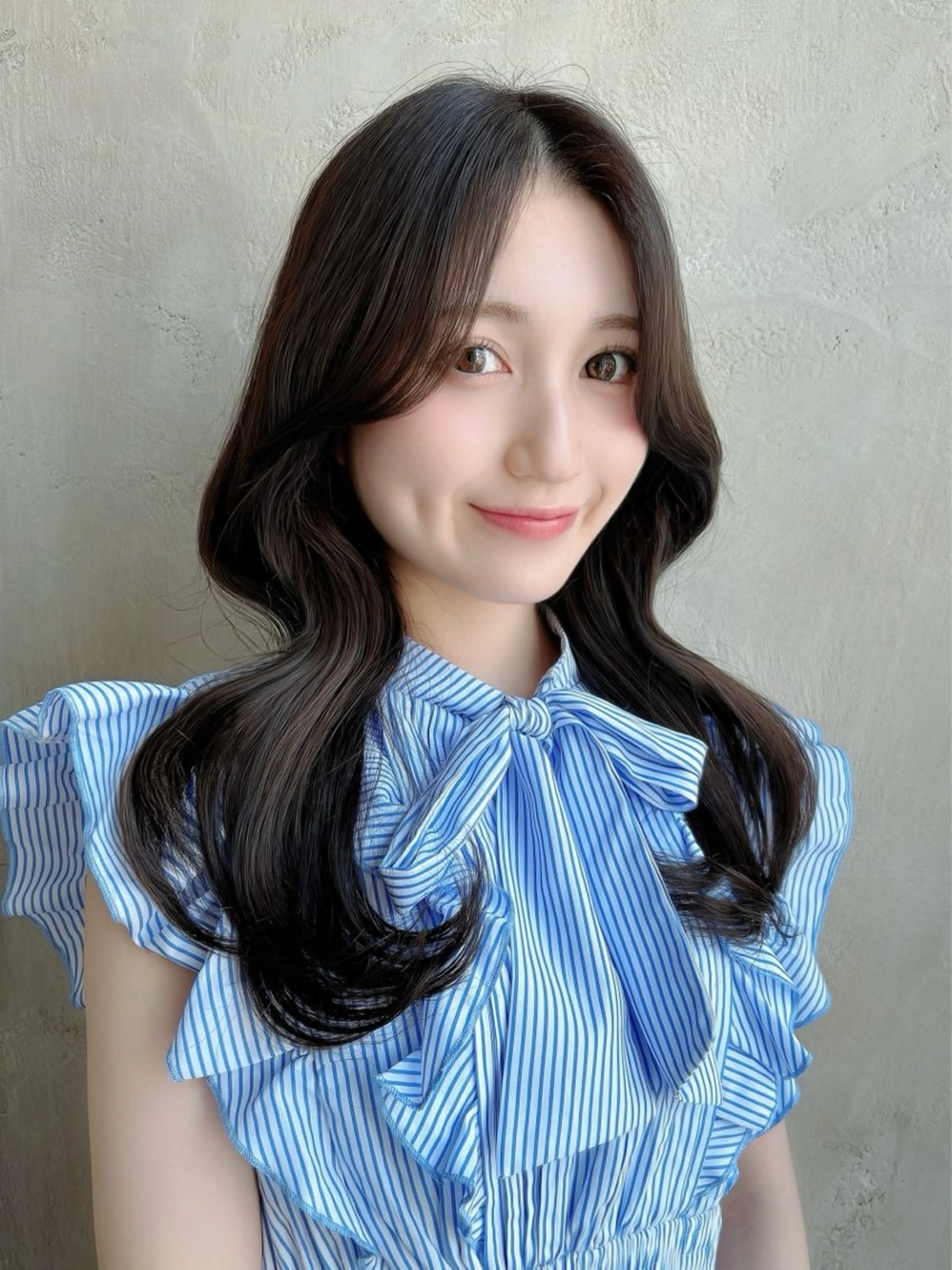ロング カラー カット ヘアカラー トリートメント 新宿✨レイヤーカット 韓国ヘア/坂本亜裟海のヘアスタイル