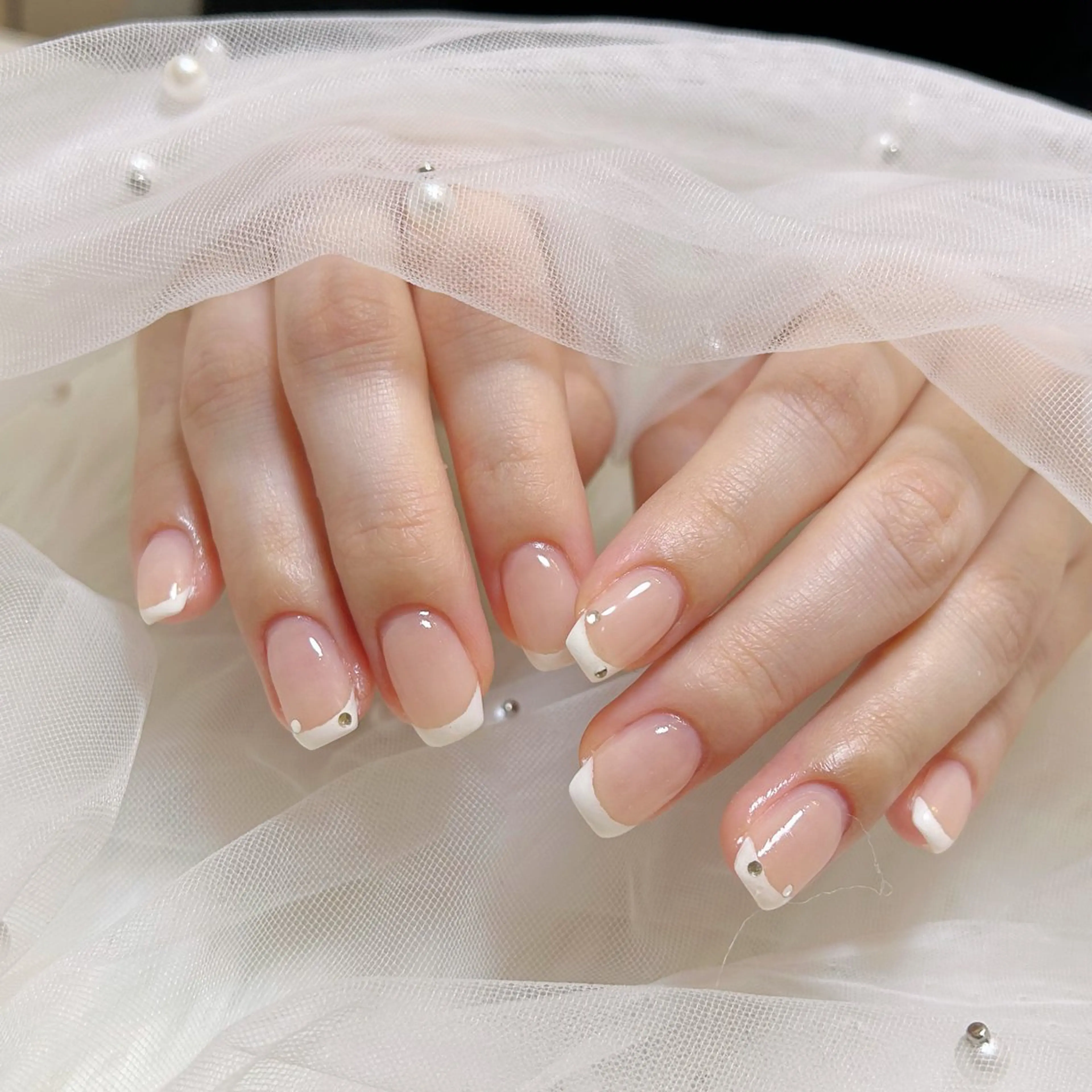 ネイル ハンドネイル EmaNail天満橋店所属・EmaNail Risaのネイルデザイン