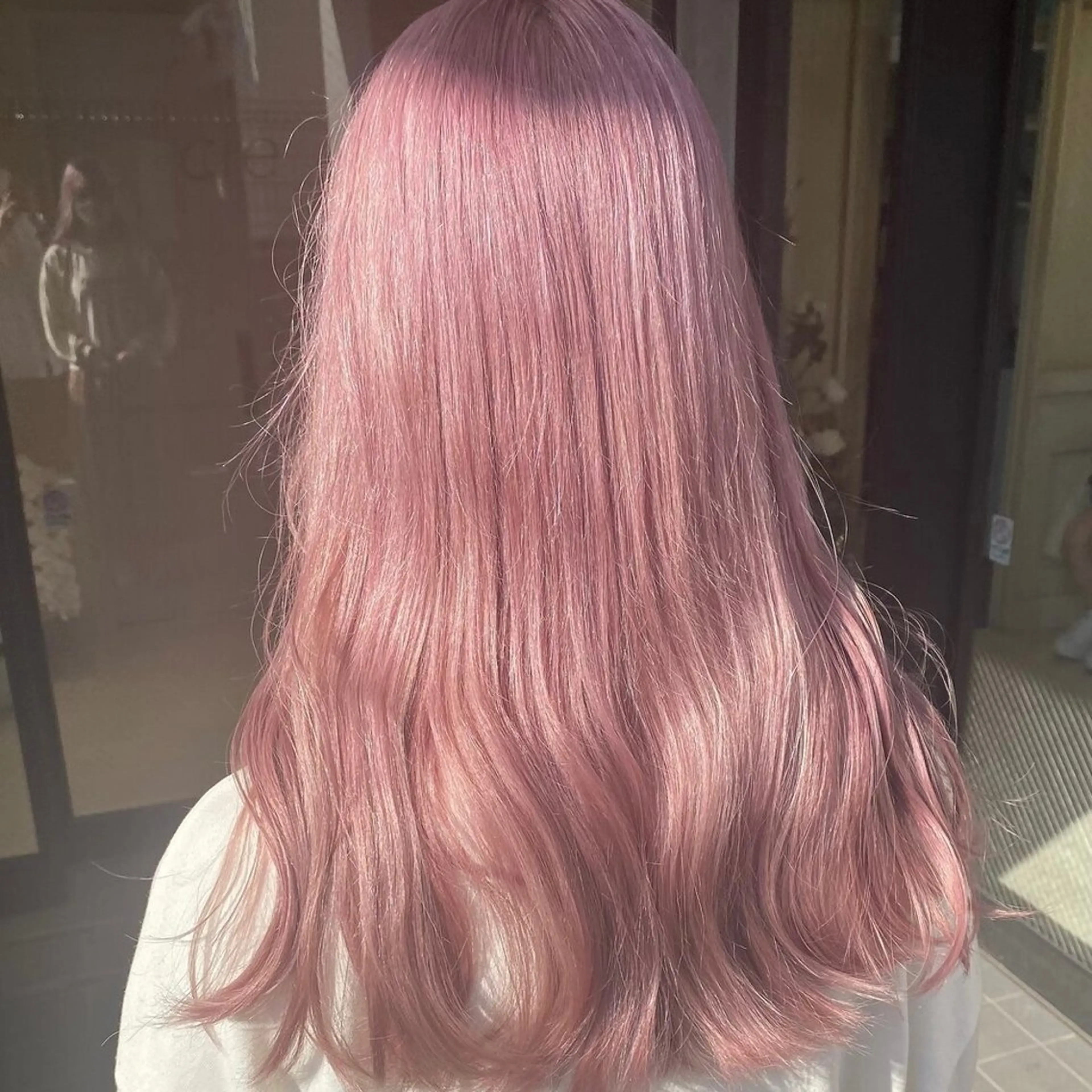 ロング カラー ブリーチ ハイトーンカラー ピンクカラー ホワイトピンク 💖ブリーチ/暖色 𝐘𝐮𝐢💖のヘアスタイル