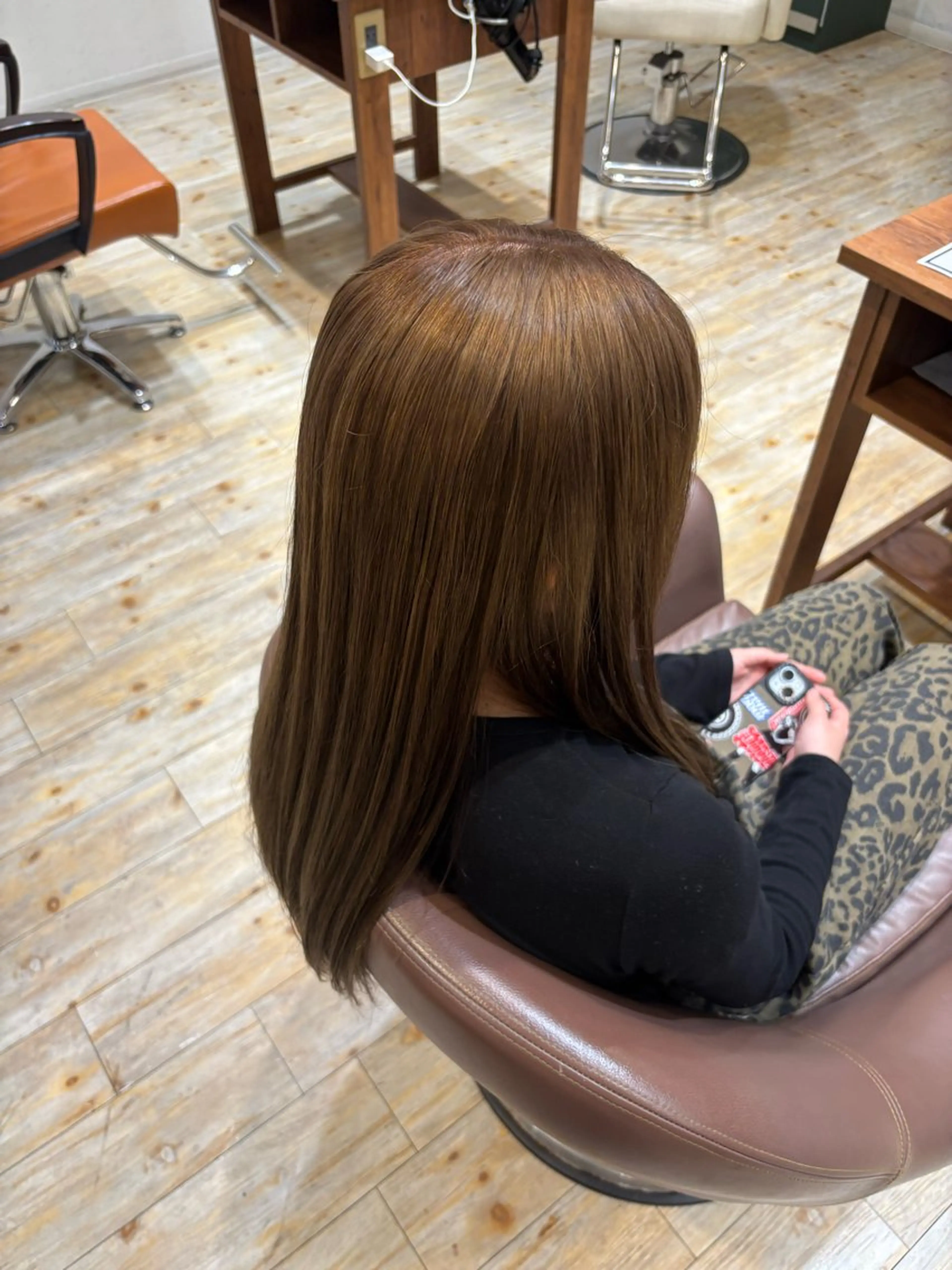 ロング カラー 清水 紗彩のヘアスタイル