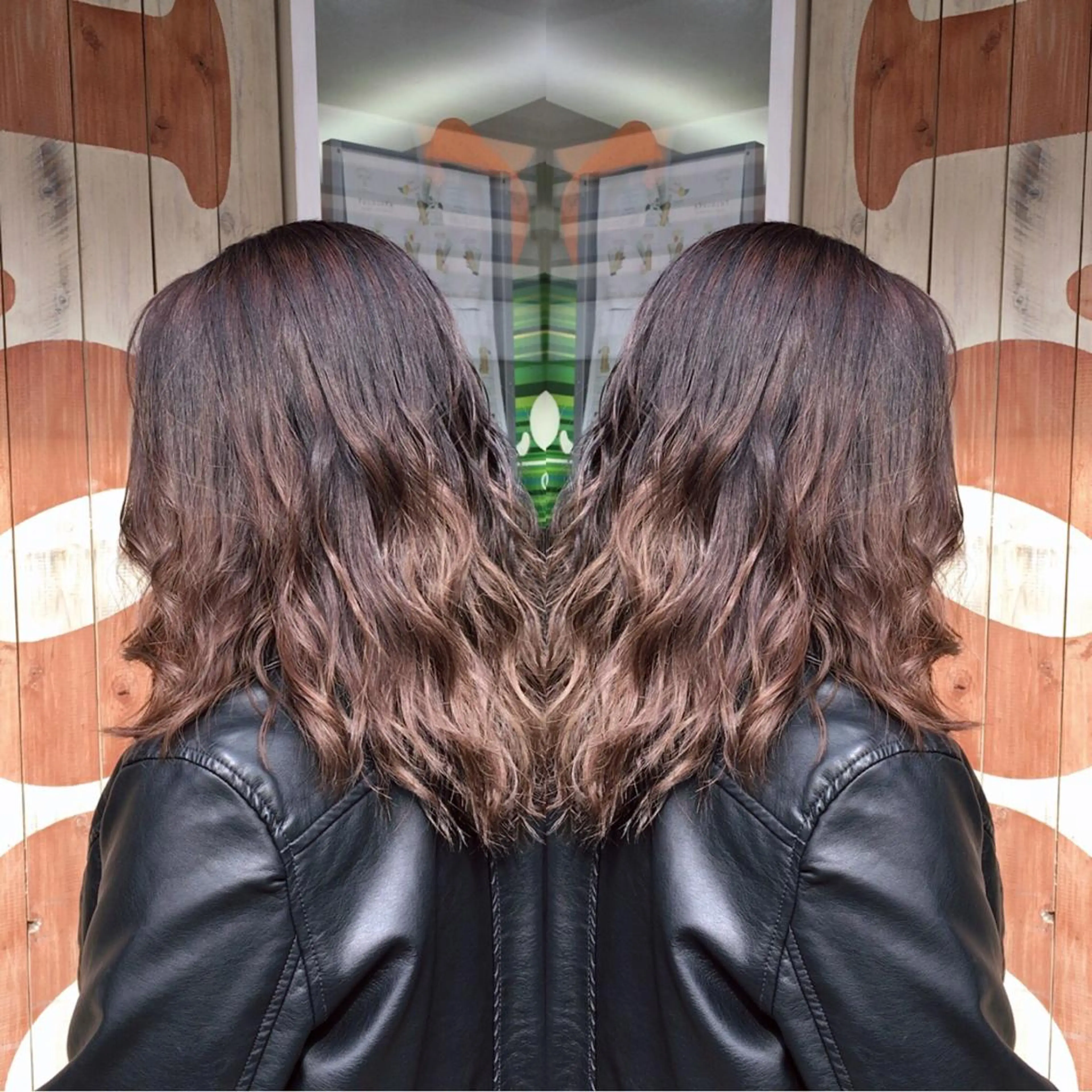 ミディアム ヘアカラー トリートメント LOCO Ko-kiのヘアスタイル