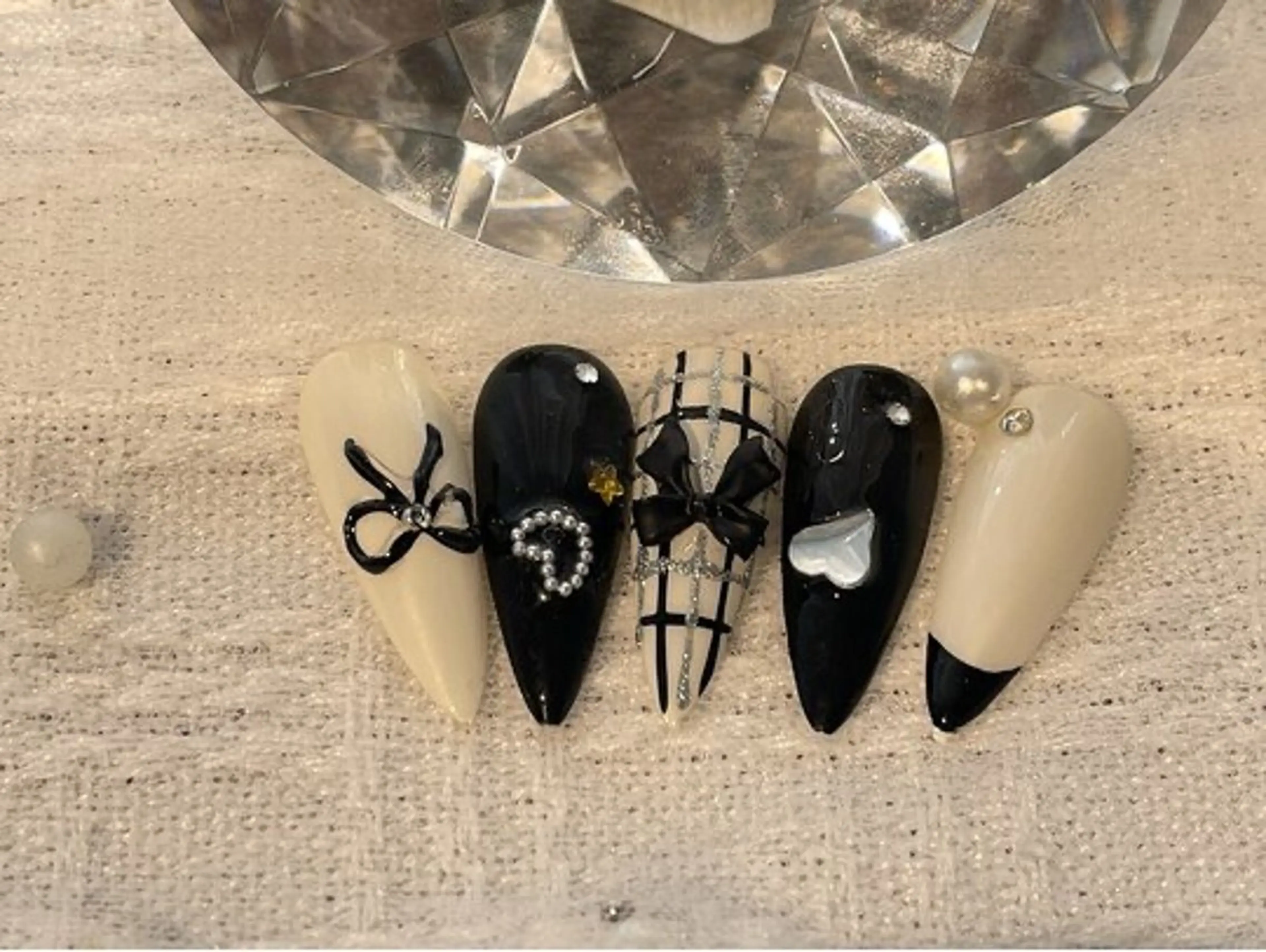 ネイル シンプルネイル ネイルチップ Nina Beauty所属・NinaBeauty リリのネイルデザイン