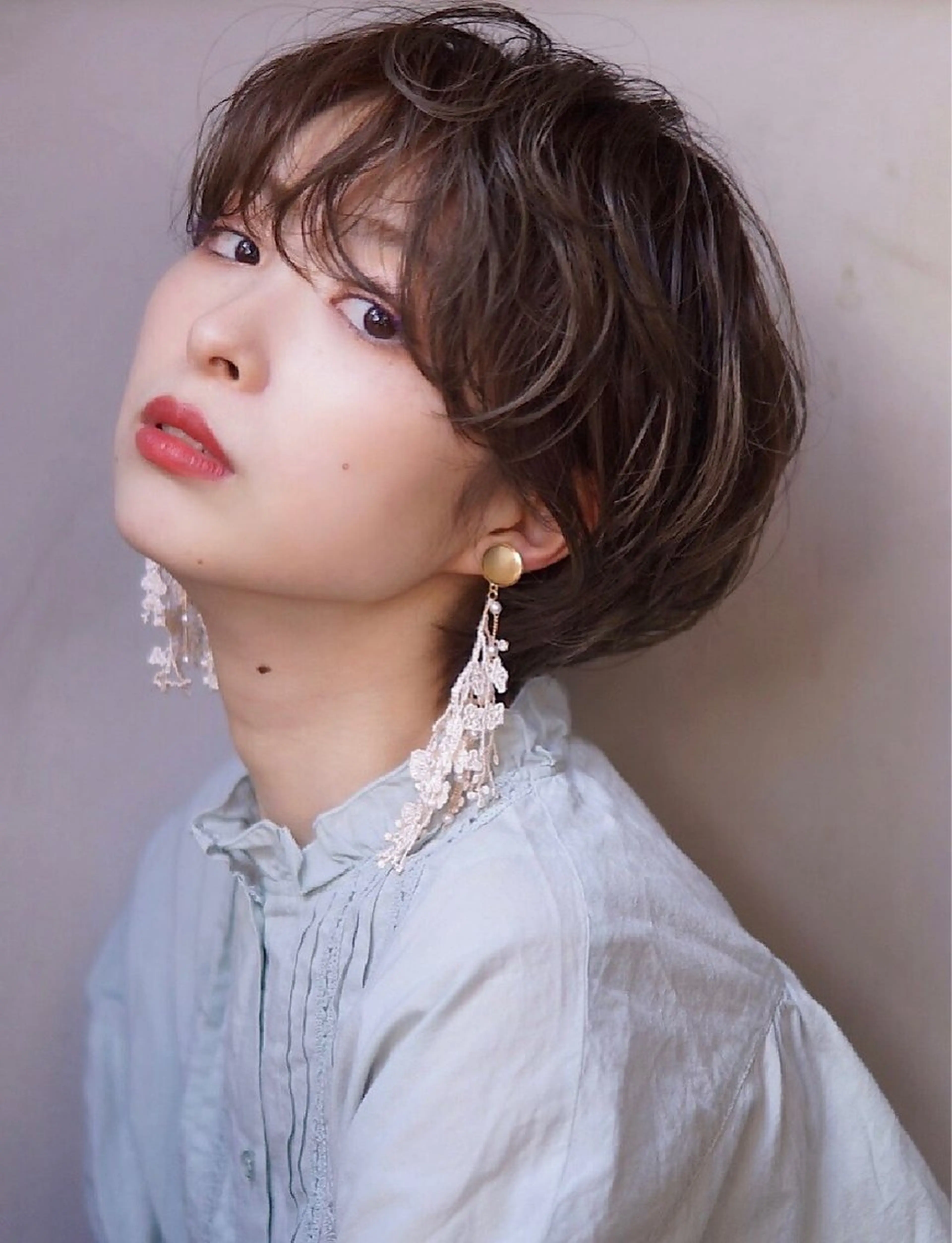 ショート カラー カット ヘアカラー トリートメント hoNua. 栄/透明感カラーのヘアスタイル