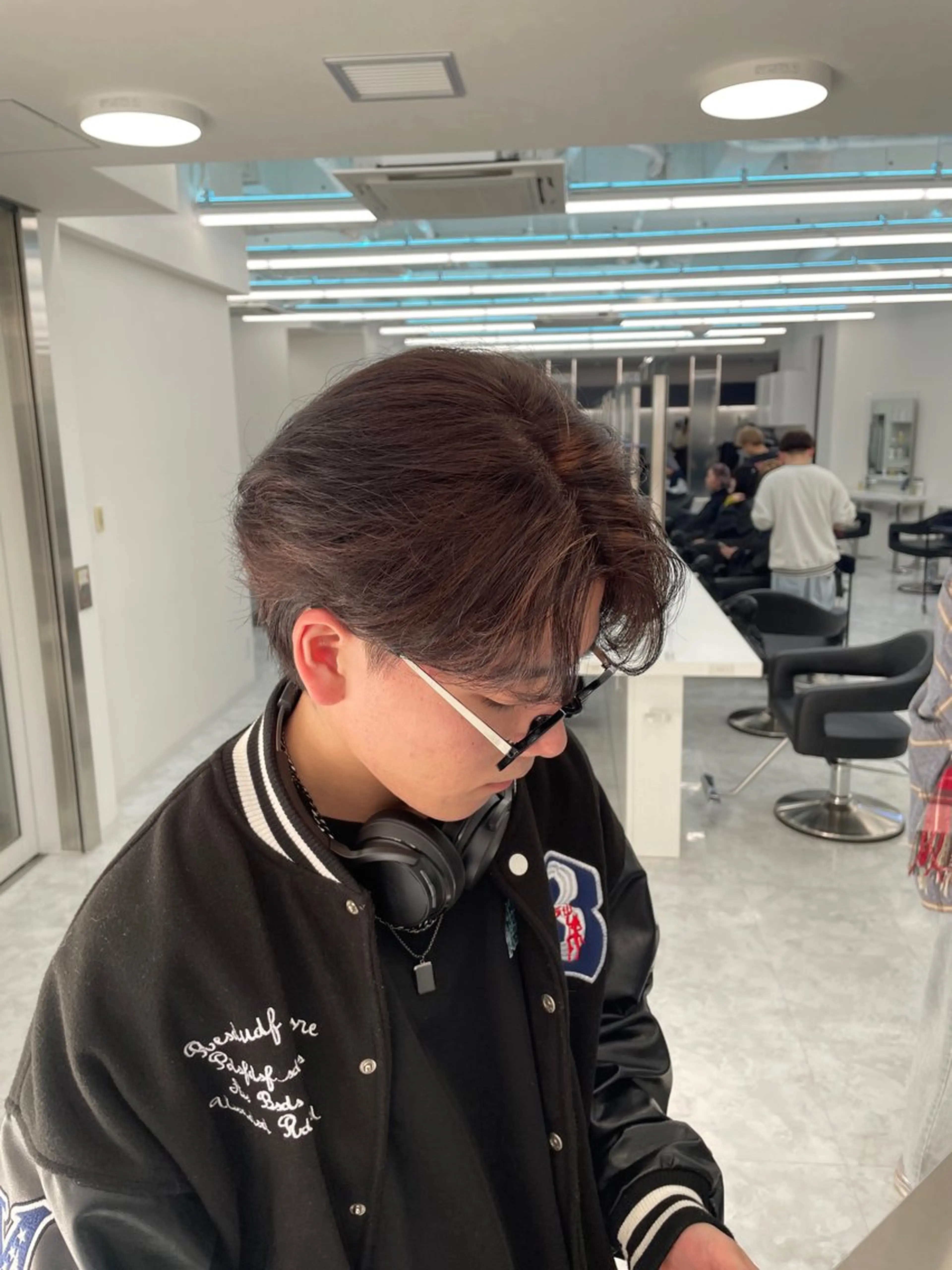 メンズ カット 大人上品🤍明るめ ベージュ🤍REOのヘアスタイル