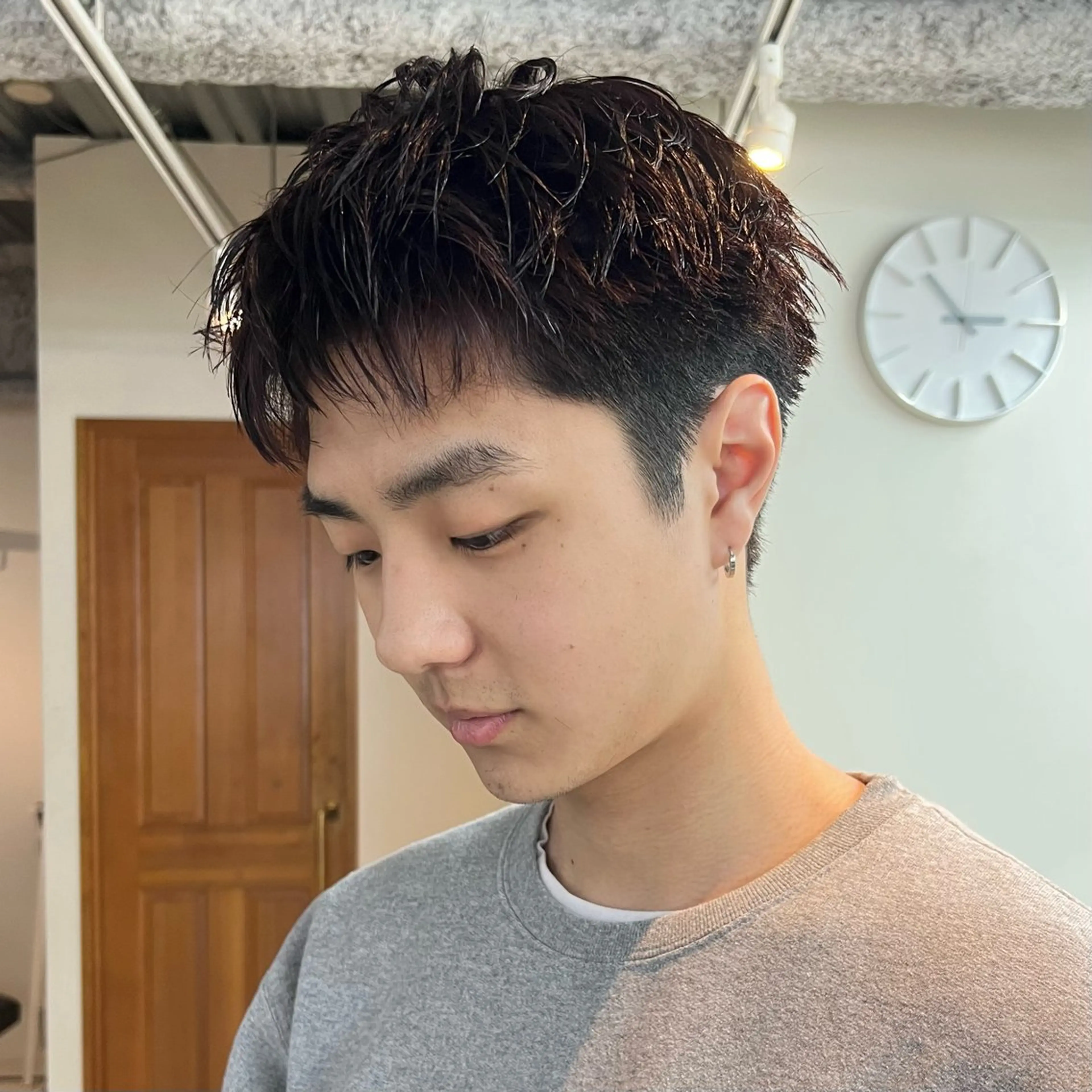 ショート メンズ メンズショート ショートヘア カット ヘアカラー SHUNメンズパーマ スパイキーショートのヘアスタイル