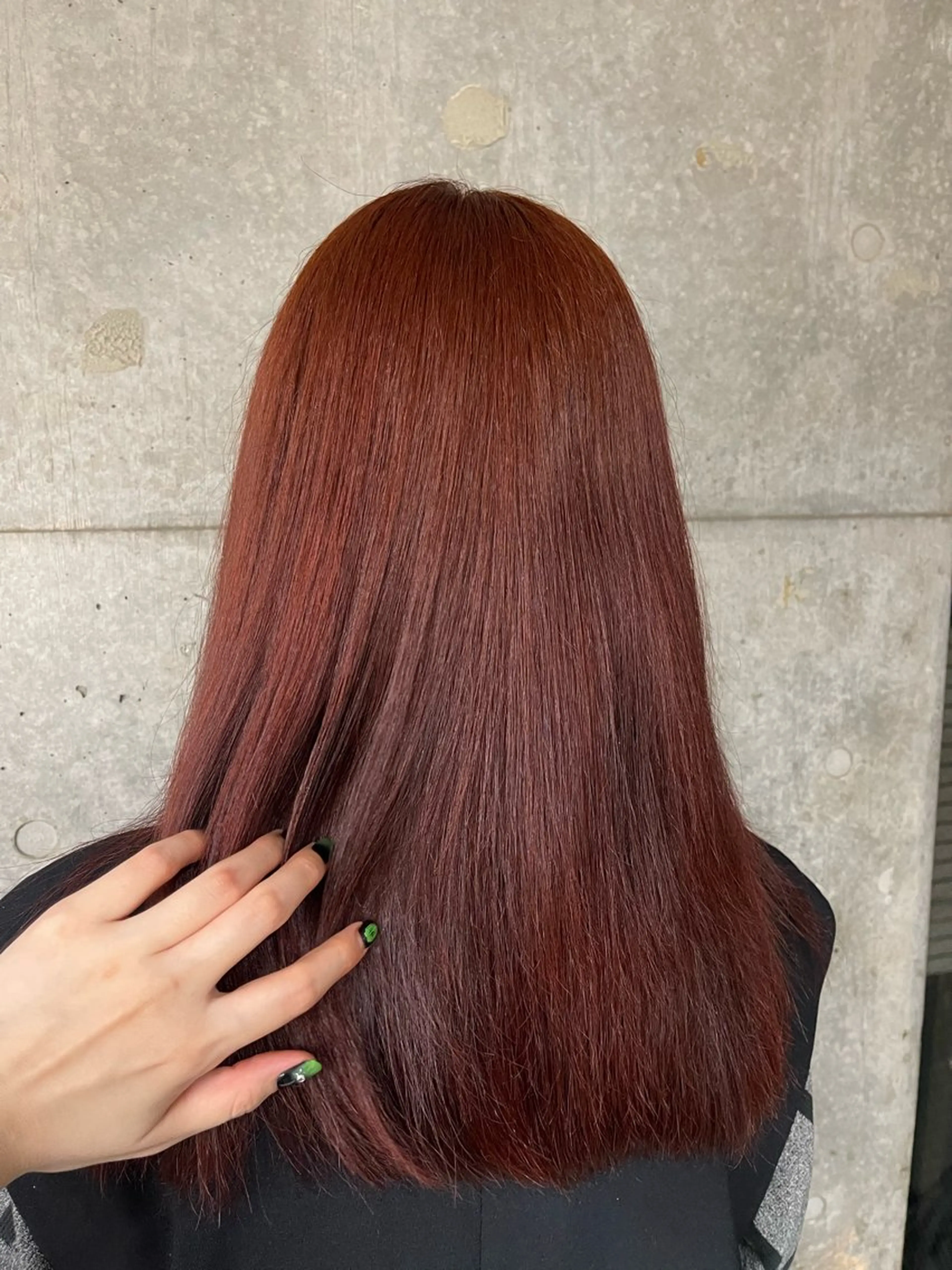 セミロング カラー レッドカラー 🐈‍⬛🌙中野 紗知🌙🐈‍⬛のヘアスタイル