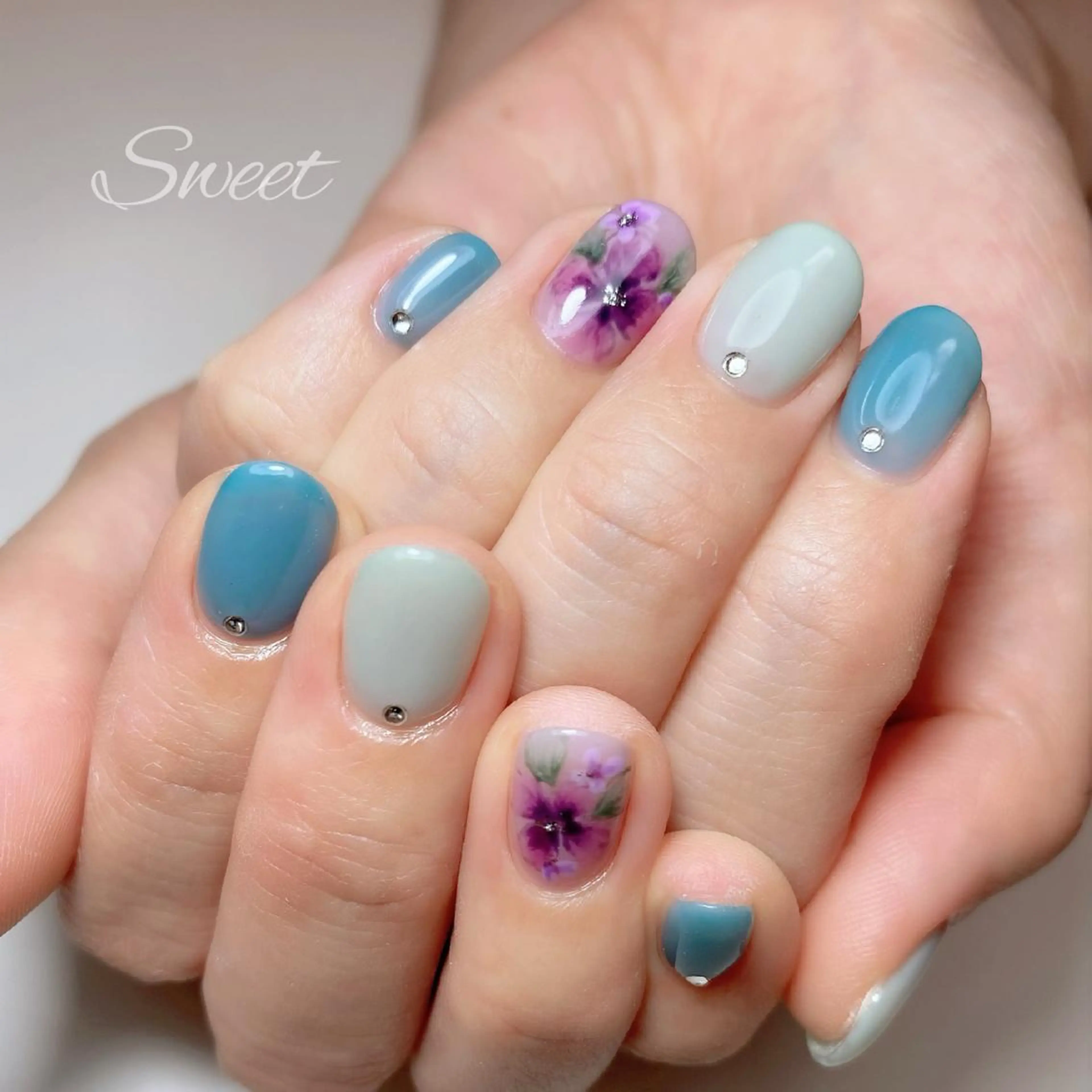 ネイル sweet 仲野陽子のネイルデザイン