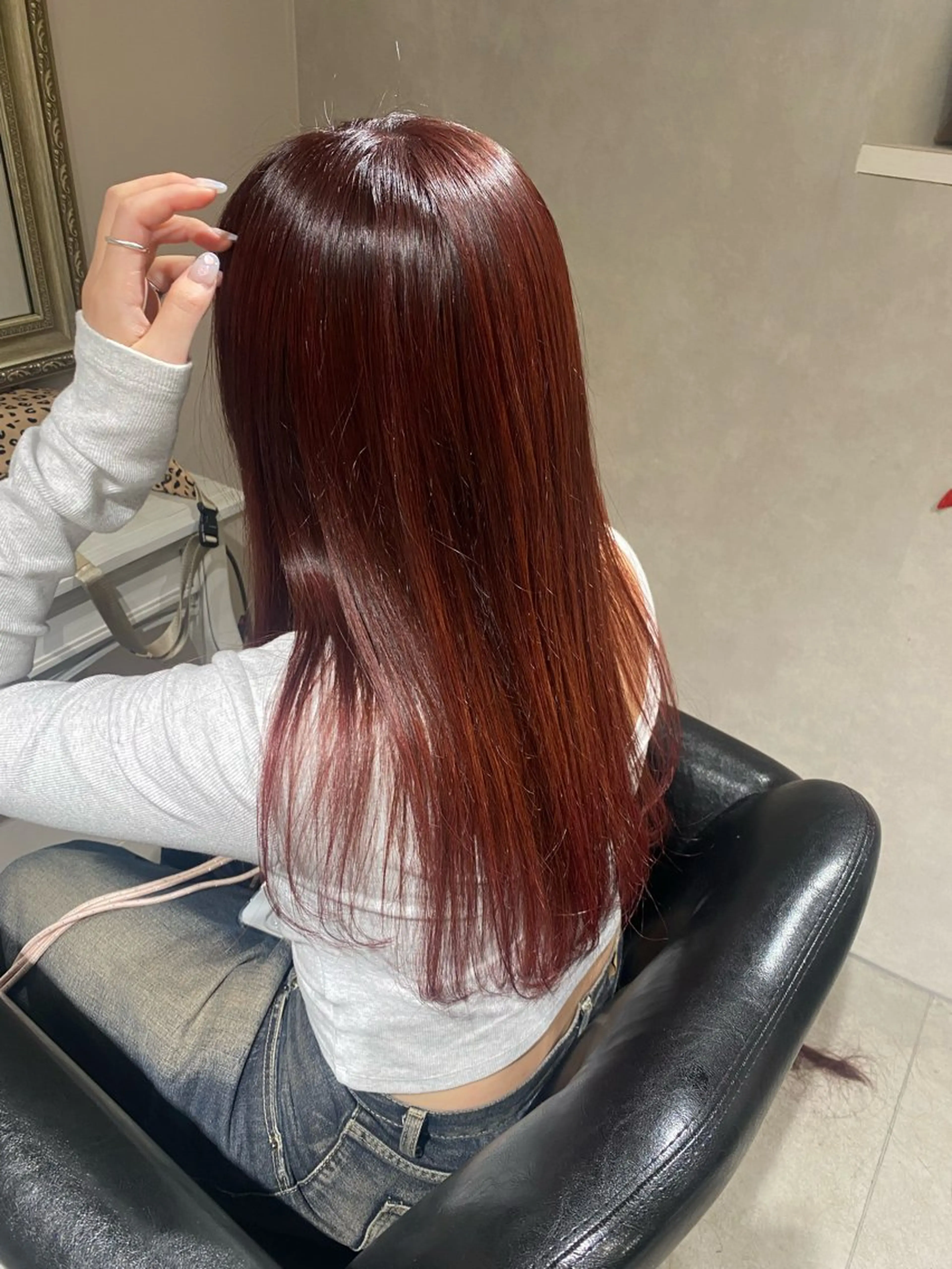 カラー ブラウンカラー レッドカラー ヒガシ サヨのヘアスタイル