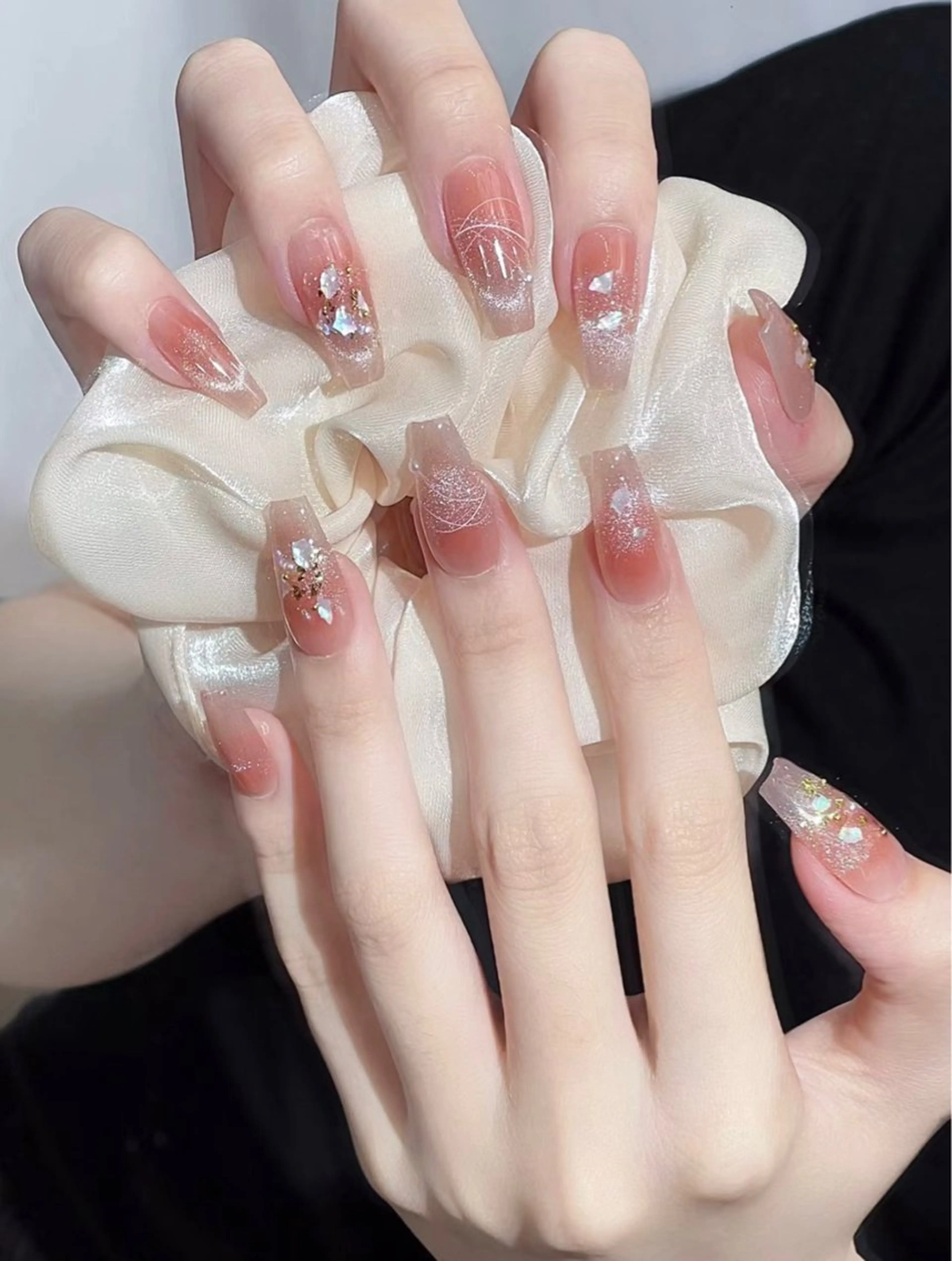 ネイル ハンドネイル 花花 ネイルサロンのネイルデザイン