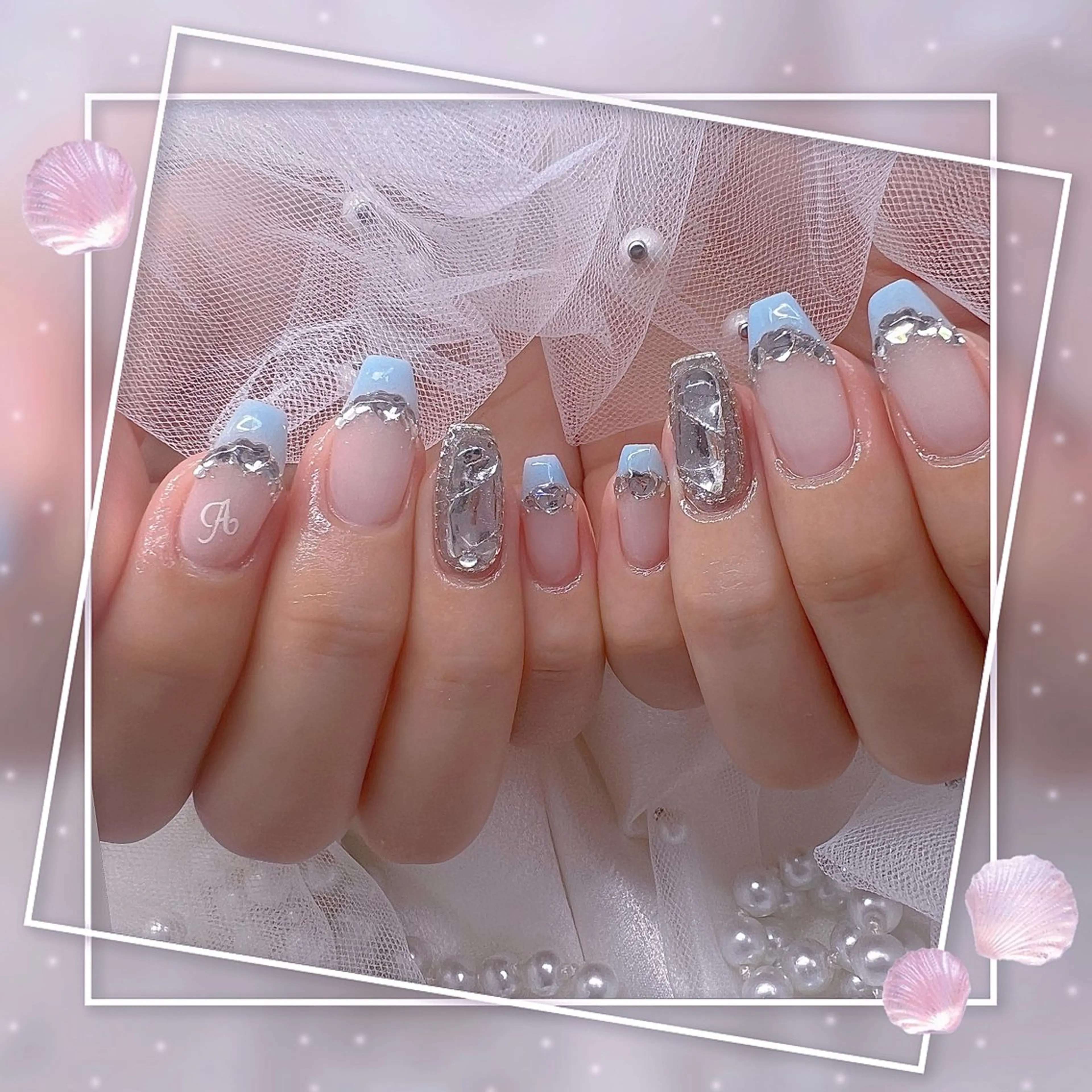 ネイル チークネイル フレンチネイル グラデーション マグネットネイル マグネットフレンチ ハンドネイル ハンドケア Chill Nailsalonのネイルデザイン