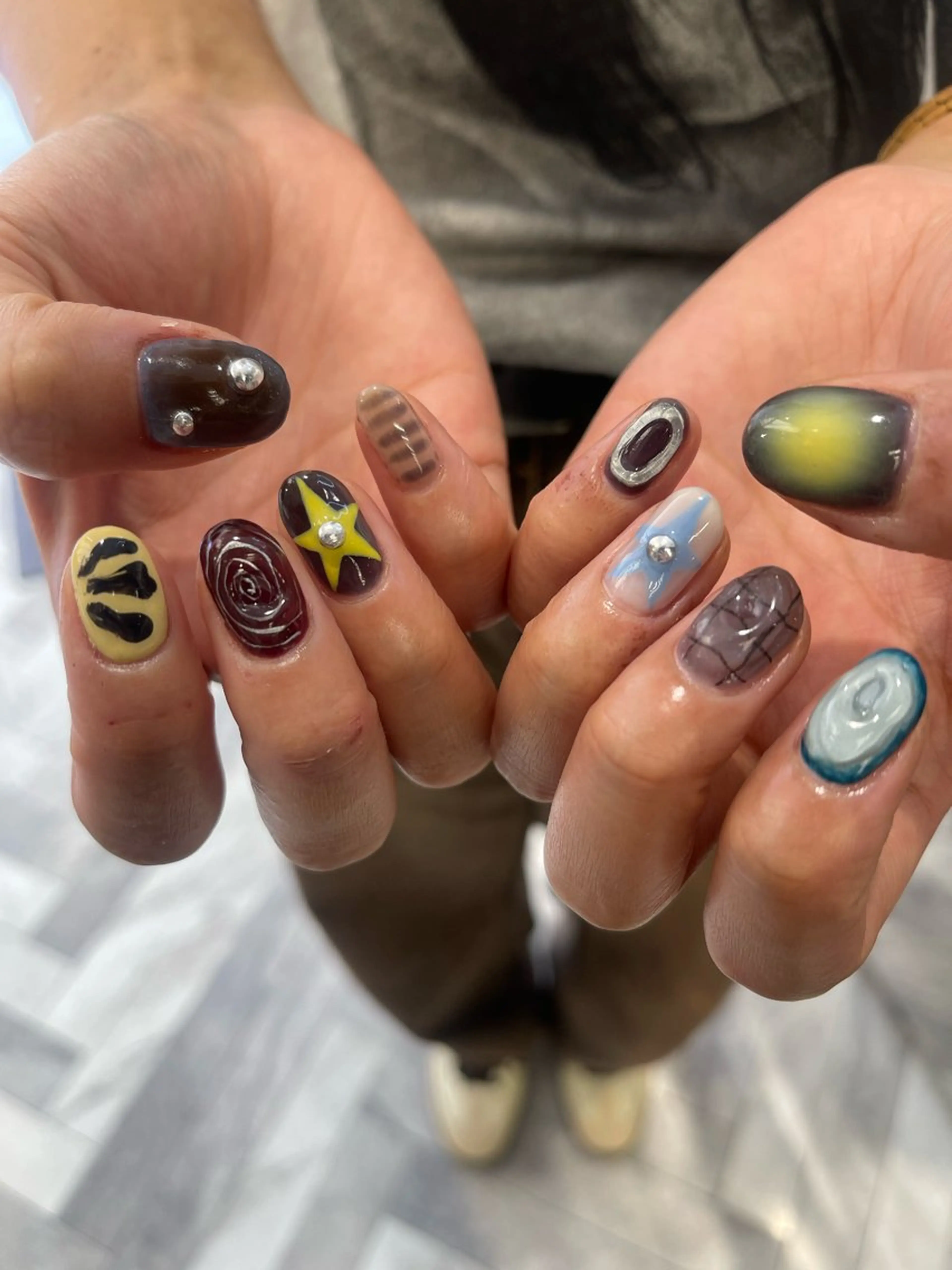 ネイル ハンドネイル ユナ🌙 nailのネイルデザイン