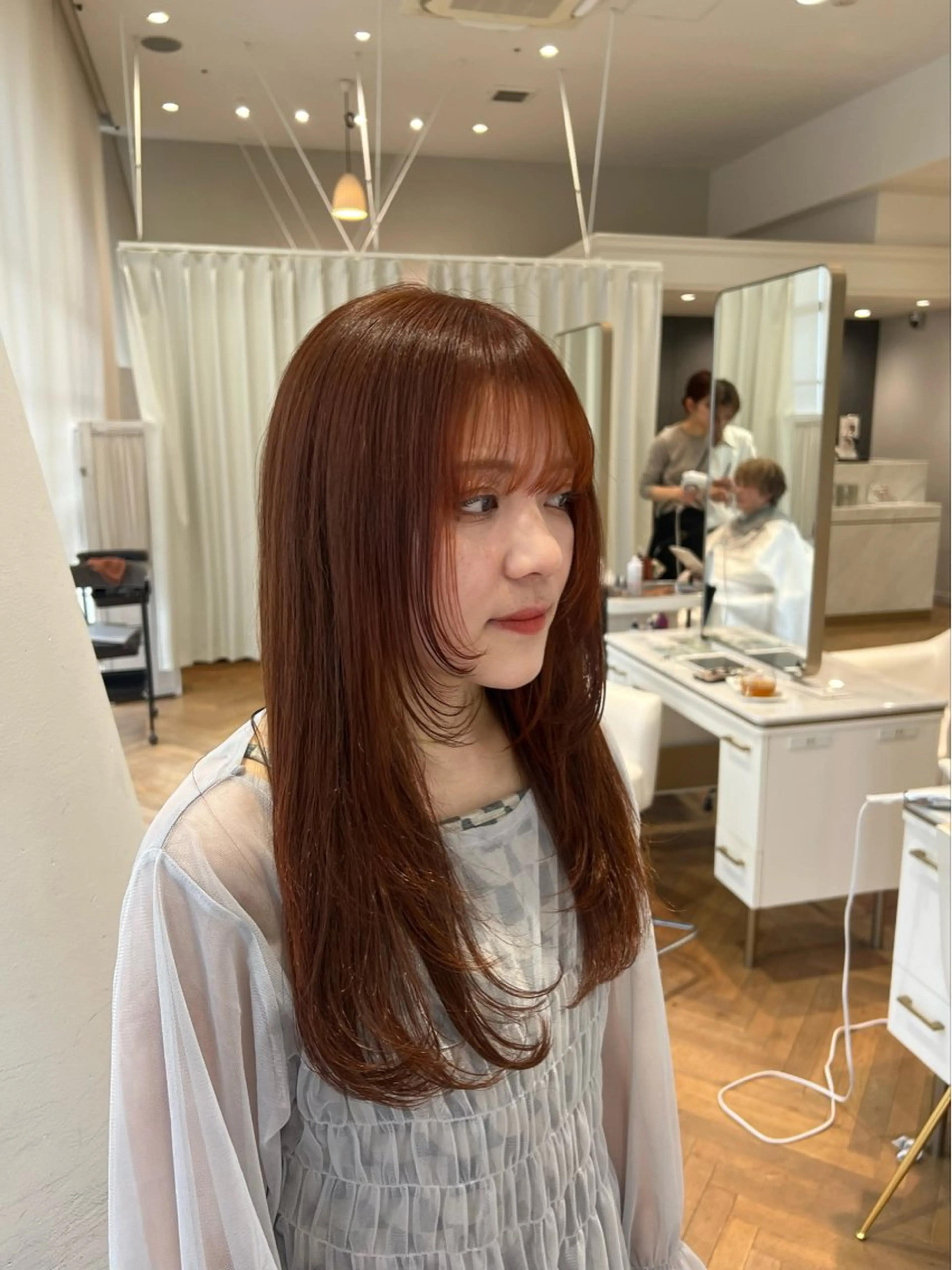 セミロング カラー ブリーチ ブリーチなしカラー オレンジ カット ヘアカラー トリートメント 似合わせ/レイヤー 💟SAEのヘアスタイル
