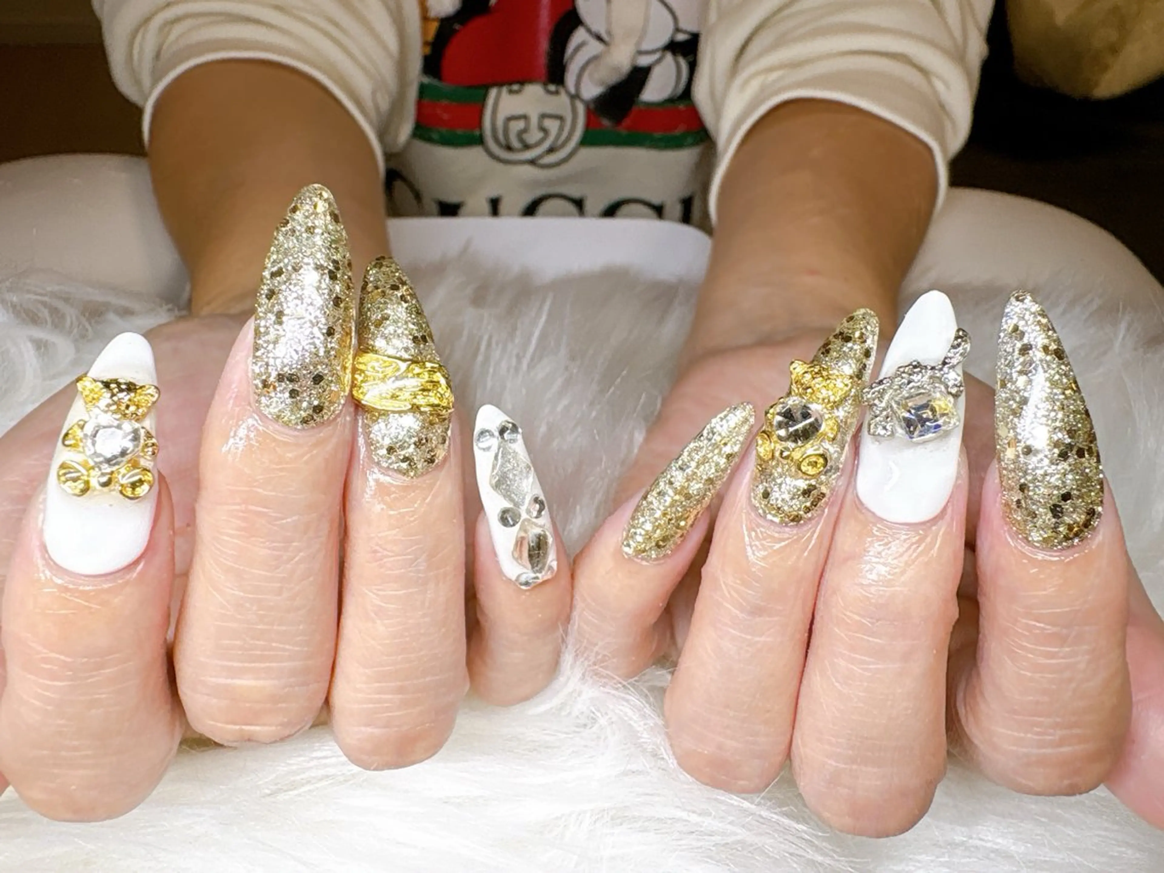 ネイル ECLAT エクラ所属・寺山 千鶴のネイルデザイン