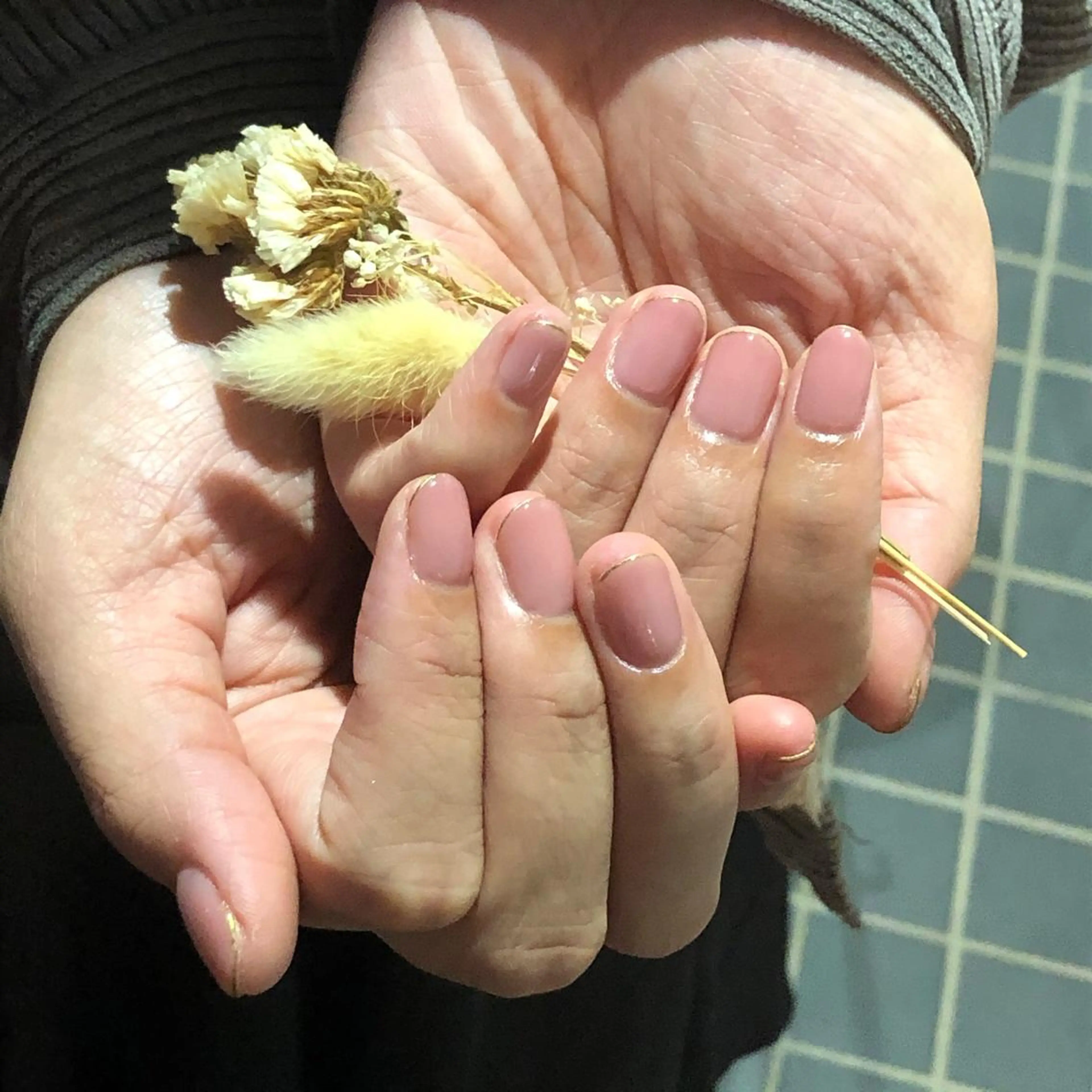 ネイル フレンチネイル シンプルネイル 中牟田 彩水のネイルデザイン