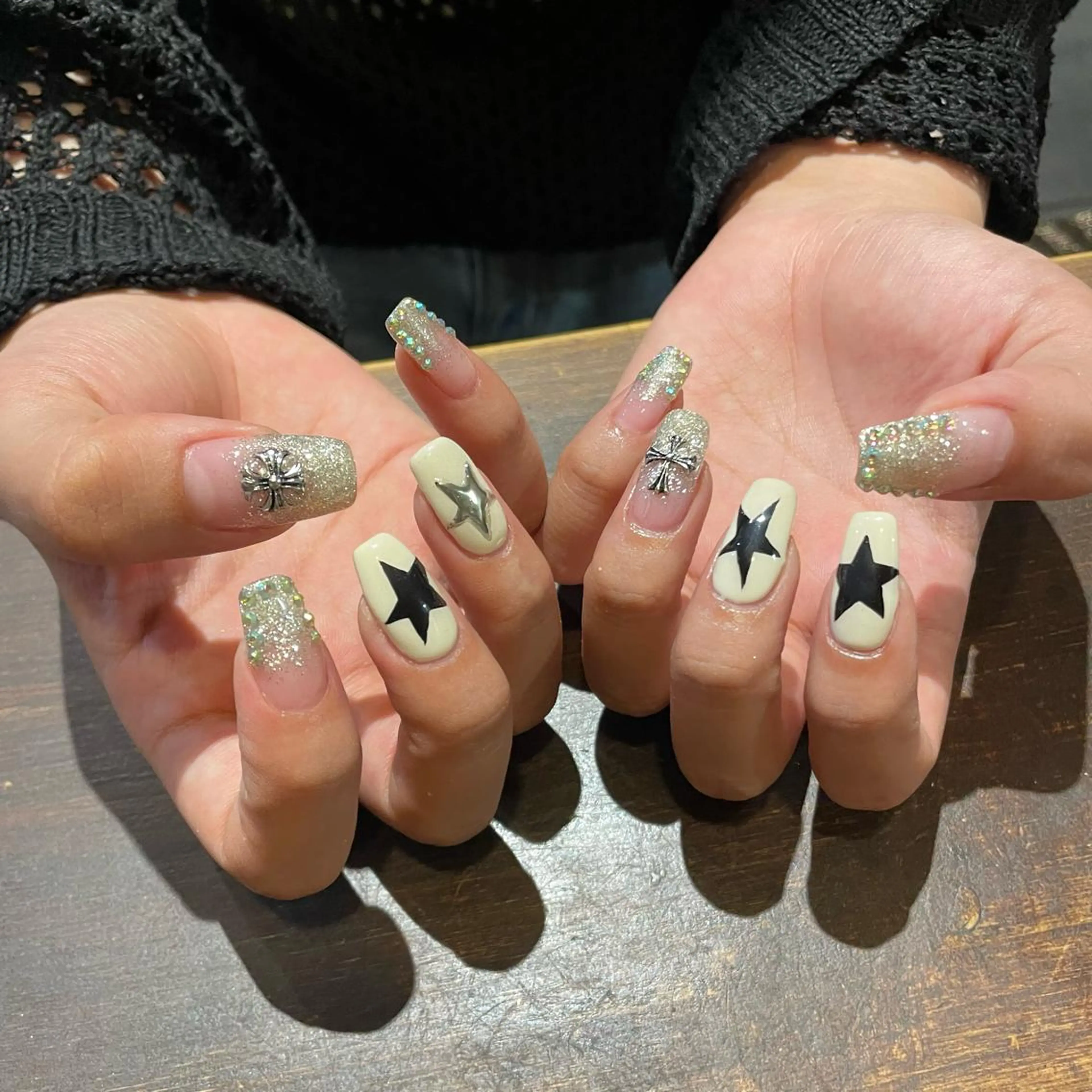 ネイル SOL所属・SOL nail イマナカのネイルデザイン