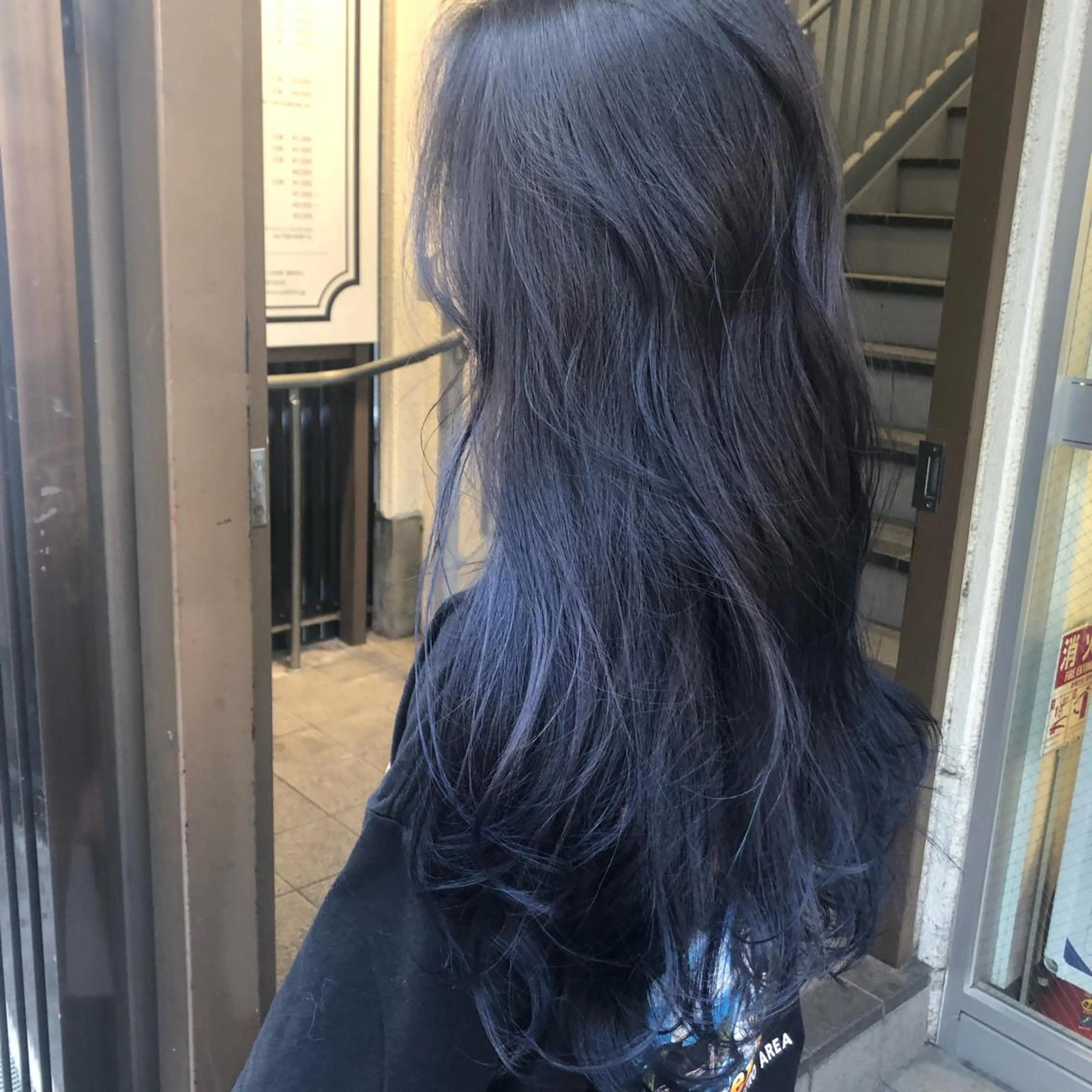 ロング カラー ブルーカラー ブルーグレー ブルーグレージュ グラデーションカラー グレージュ 艶髪/シールエクステ 🌻ノゾミ🌻のヘアスタイル