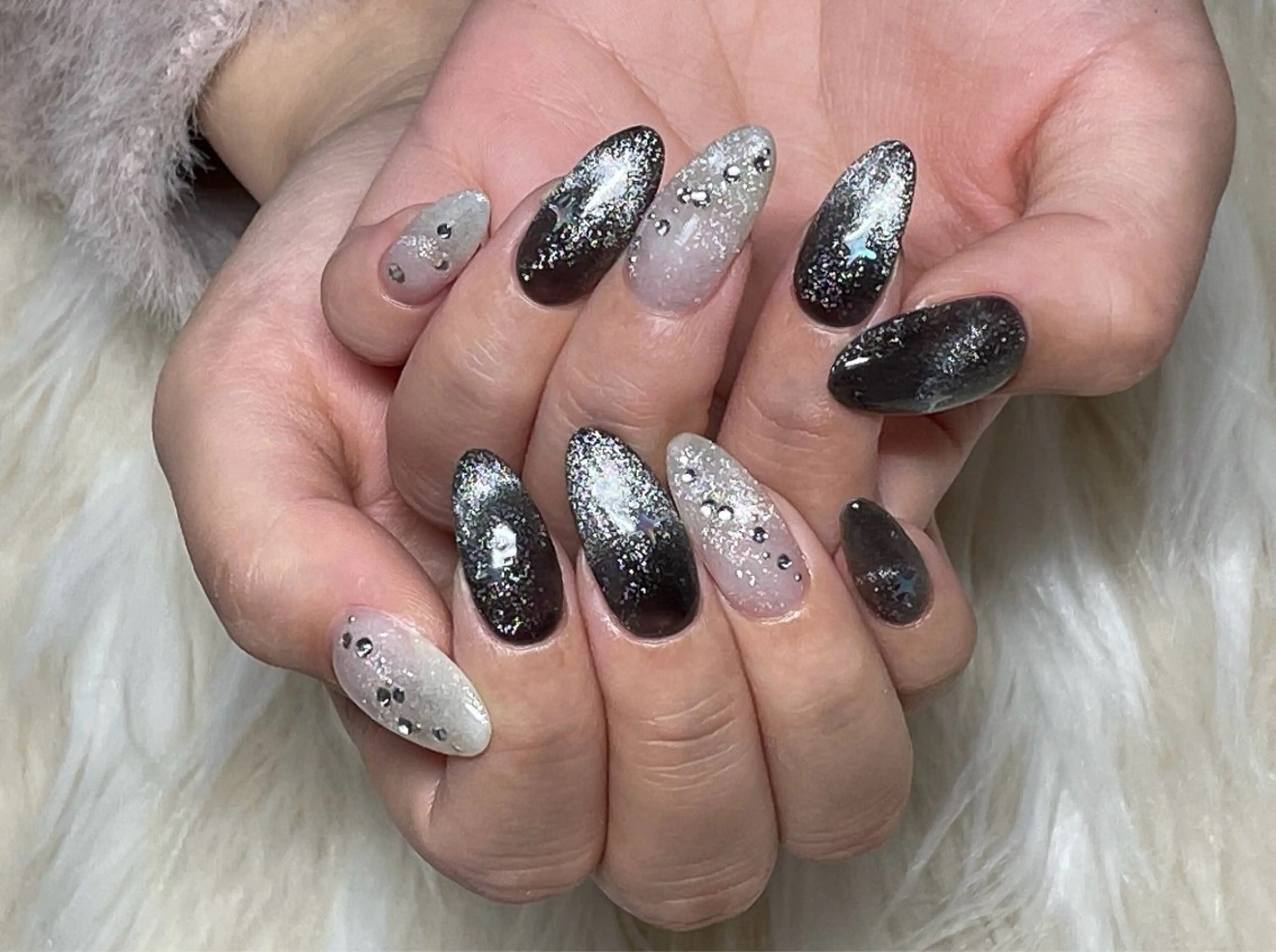 ネイル 長さ出し フレンチネイル ジェルネイル グラデーション 韓国ネイル ハンドネイル Nail&eye Belire 新宿のネイルデザイン