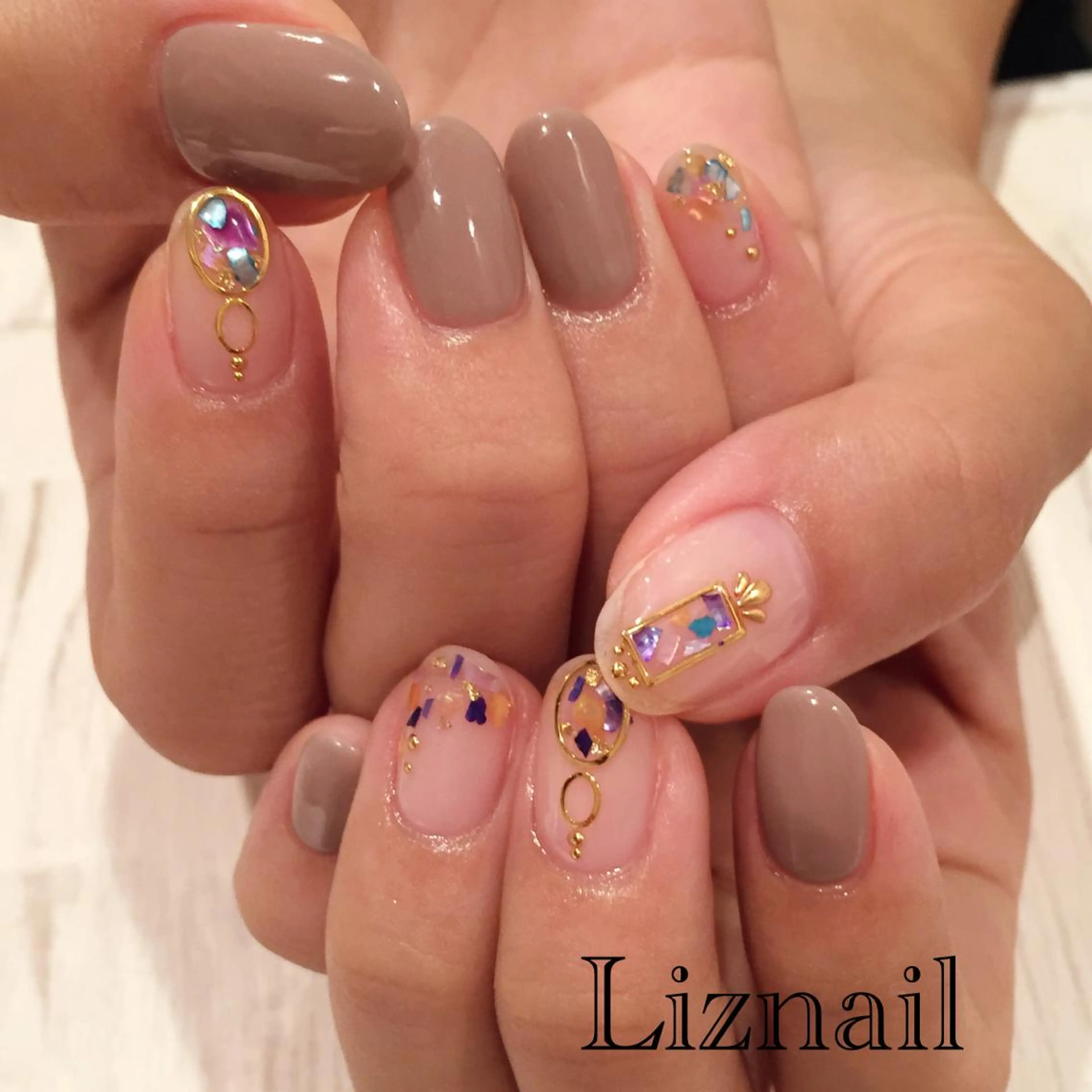 ネイル Rawr / saoriのネイルデザイン