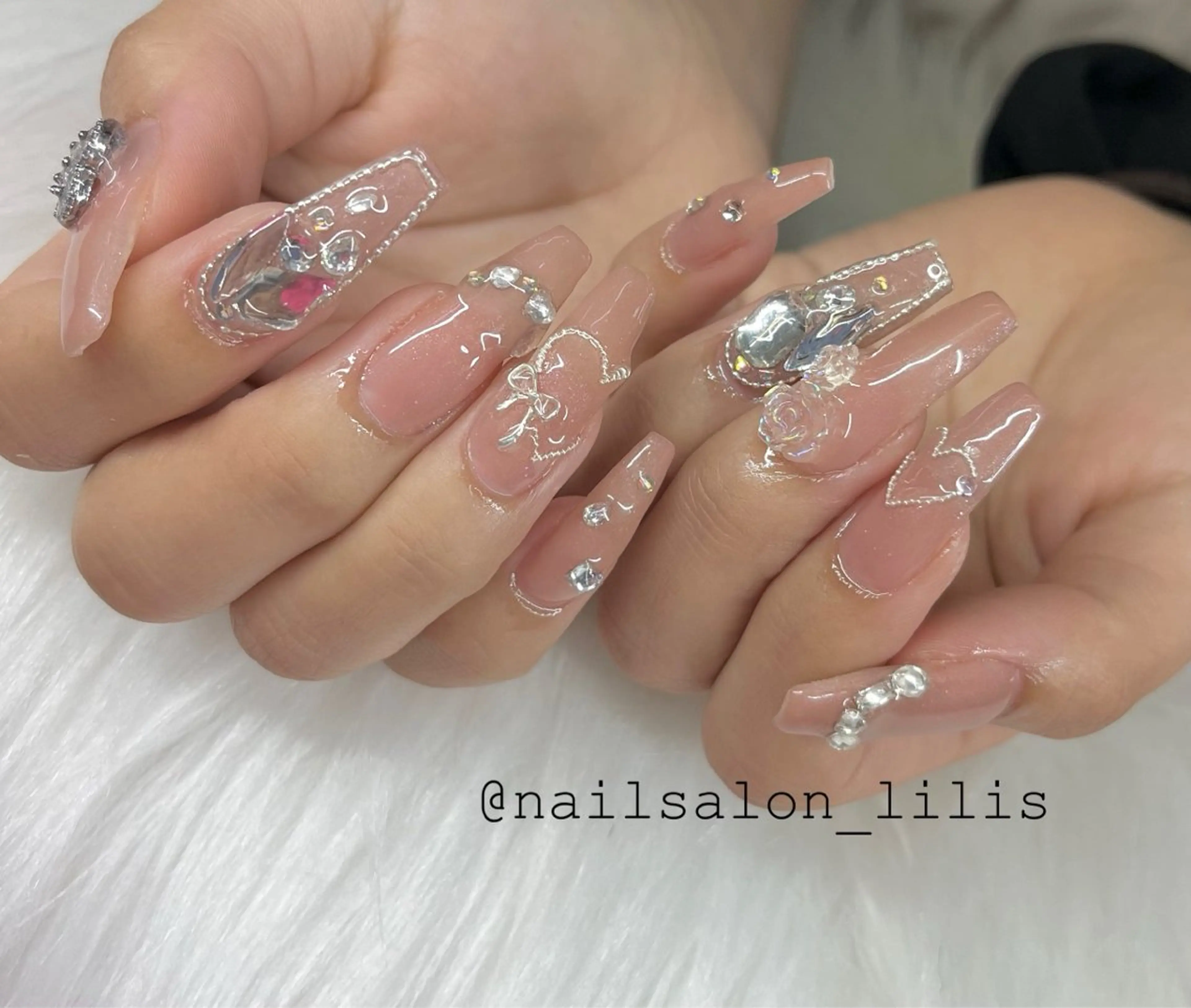 ネイル ハンドネイル nailsalon lilis所属・nailsalon Lilisのネイルデザイン