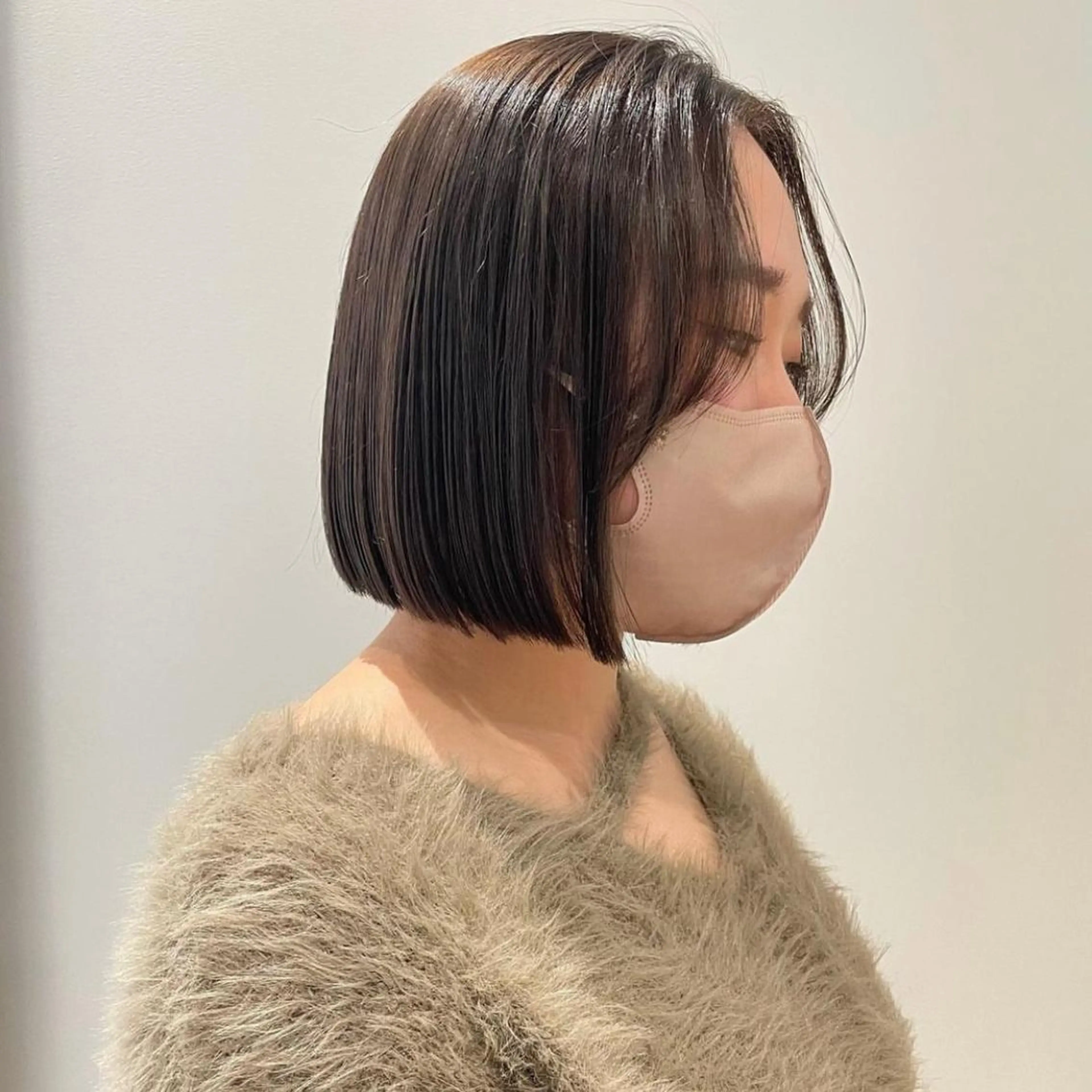 ミディアム カラー ベージュカラー ボブ GO TODAY 新宿Aura店所属・ベージュ🤎透明感 カラー🤎anriのヘアスタイル