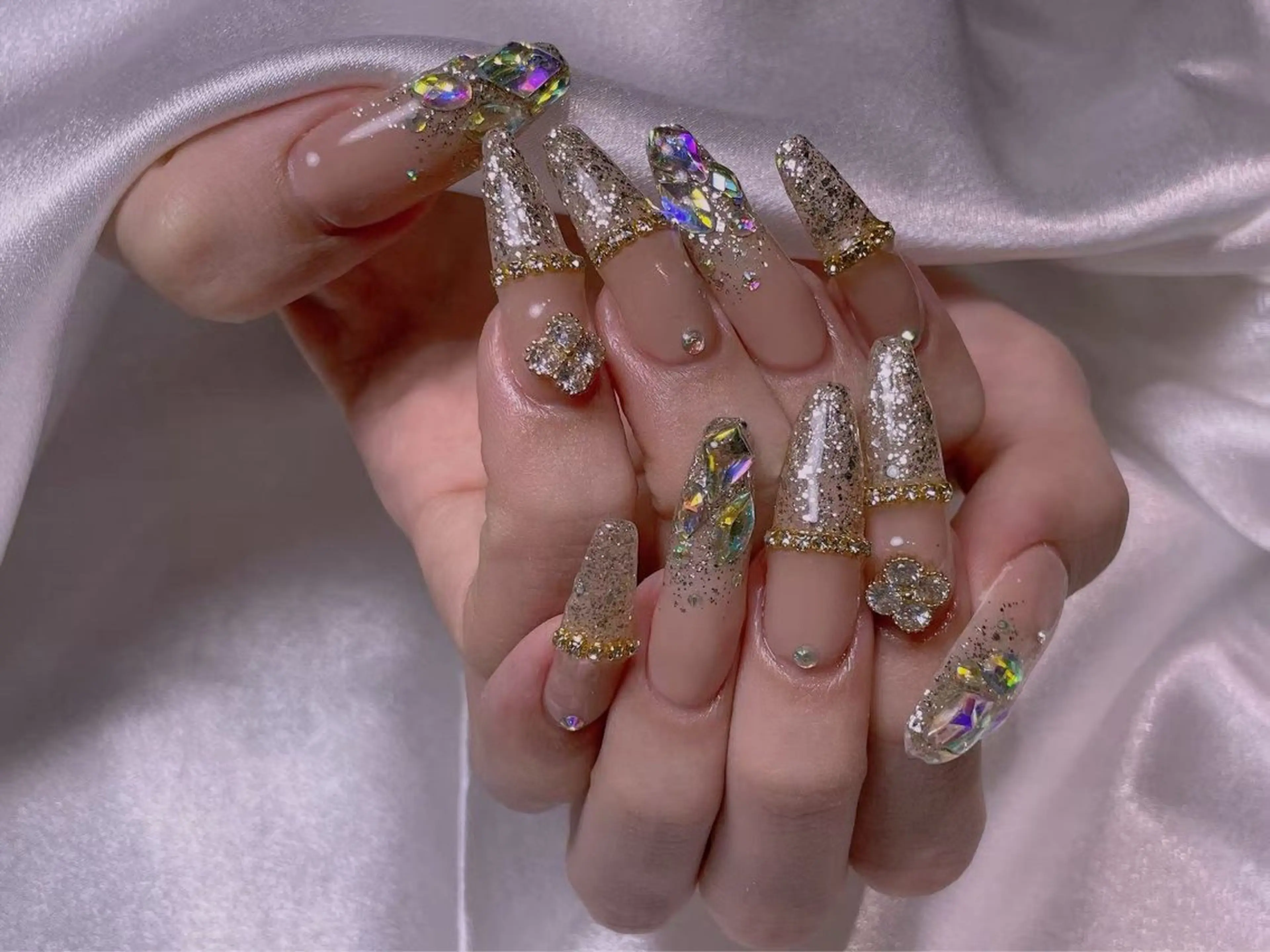 ネイル M2ネイルサロン【長さ出し&フィルイン導入店】所属・長さ出し専門店 RIRIのネイルデザイン