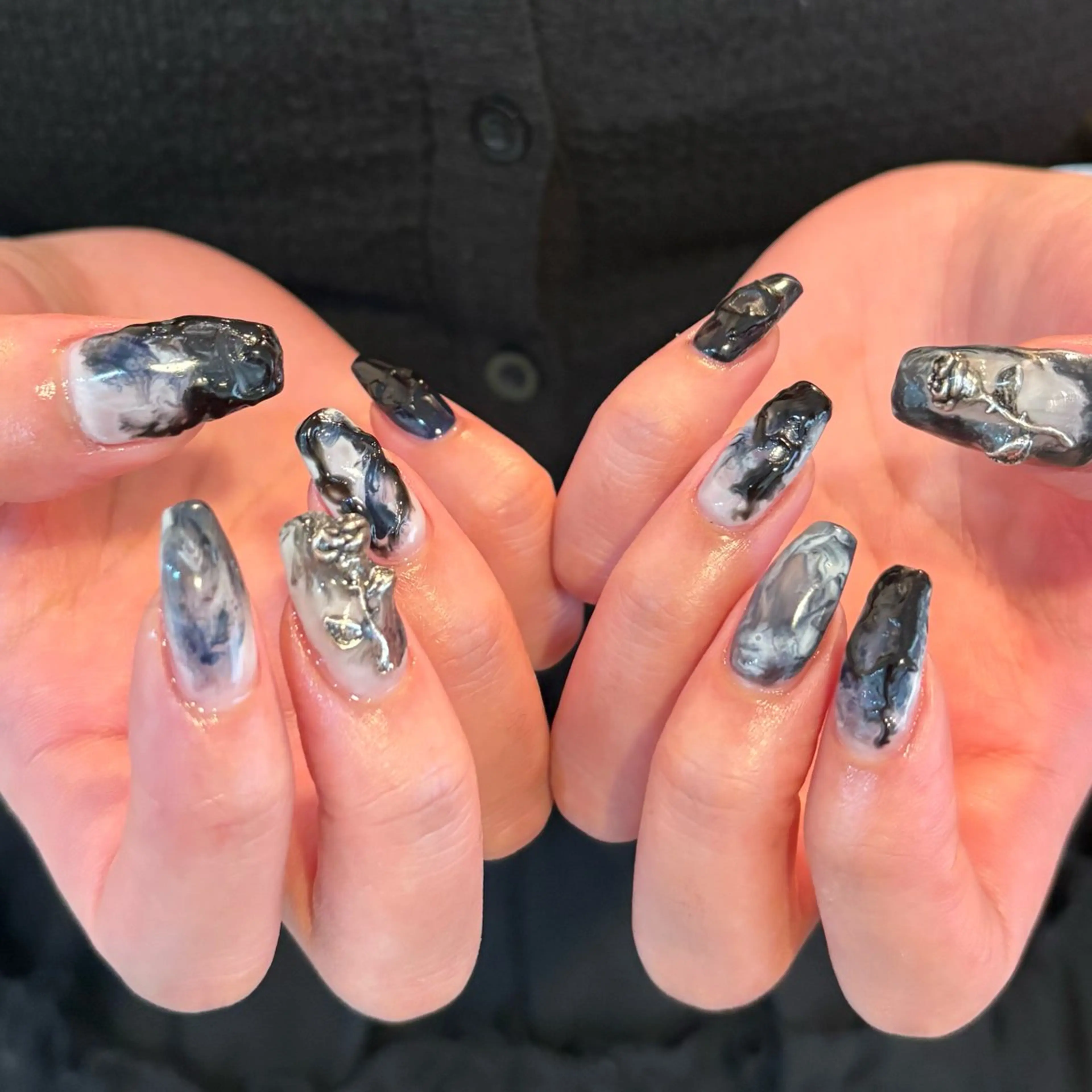 ネイル ハンドネイル フットネイル yuri / 個性派nailのネイルデザイン