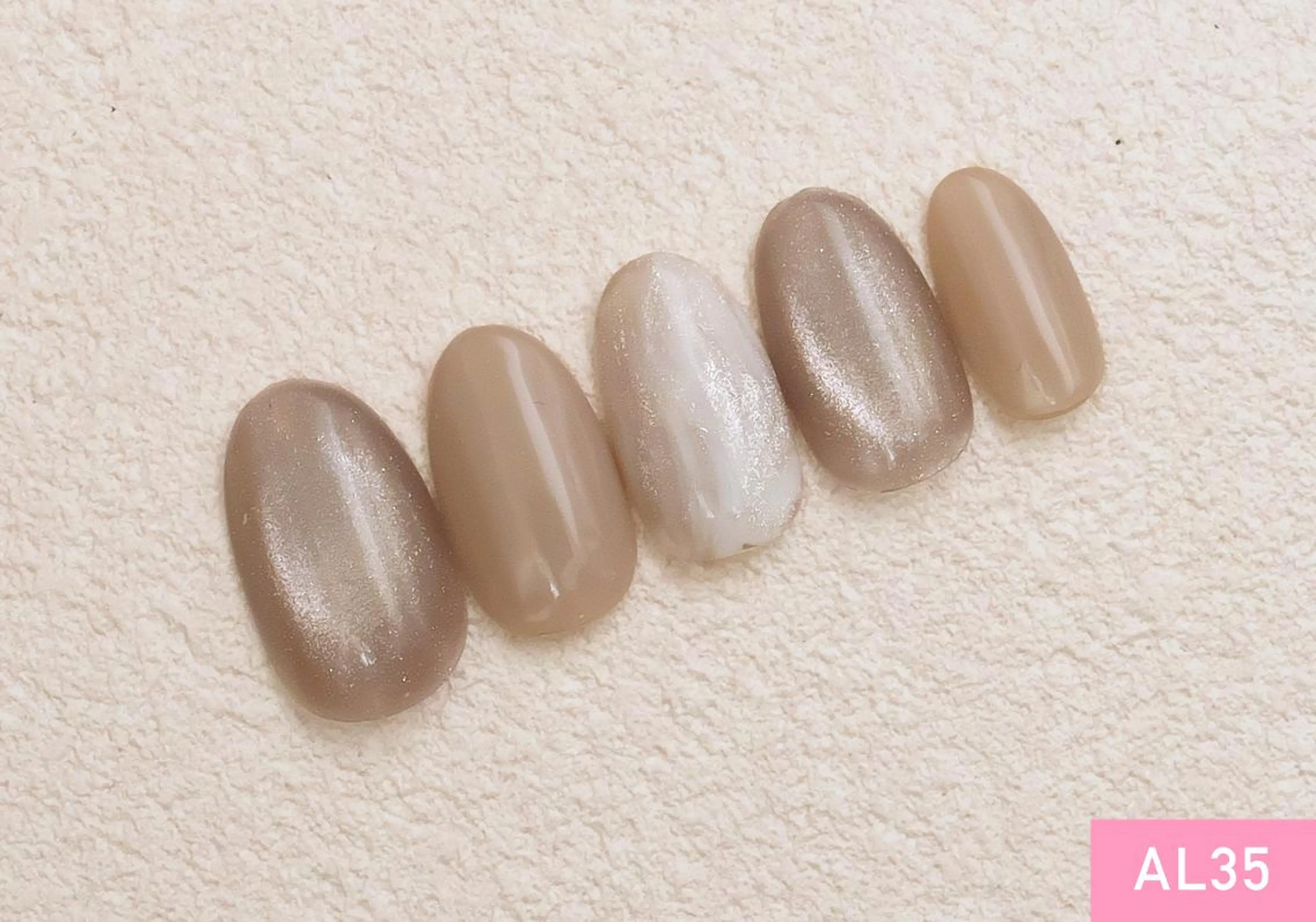ネイル シルバー 池袋 Nailのネイルデザイン