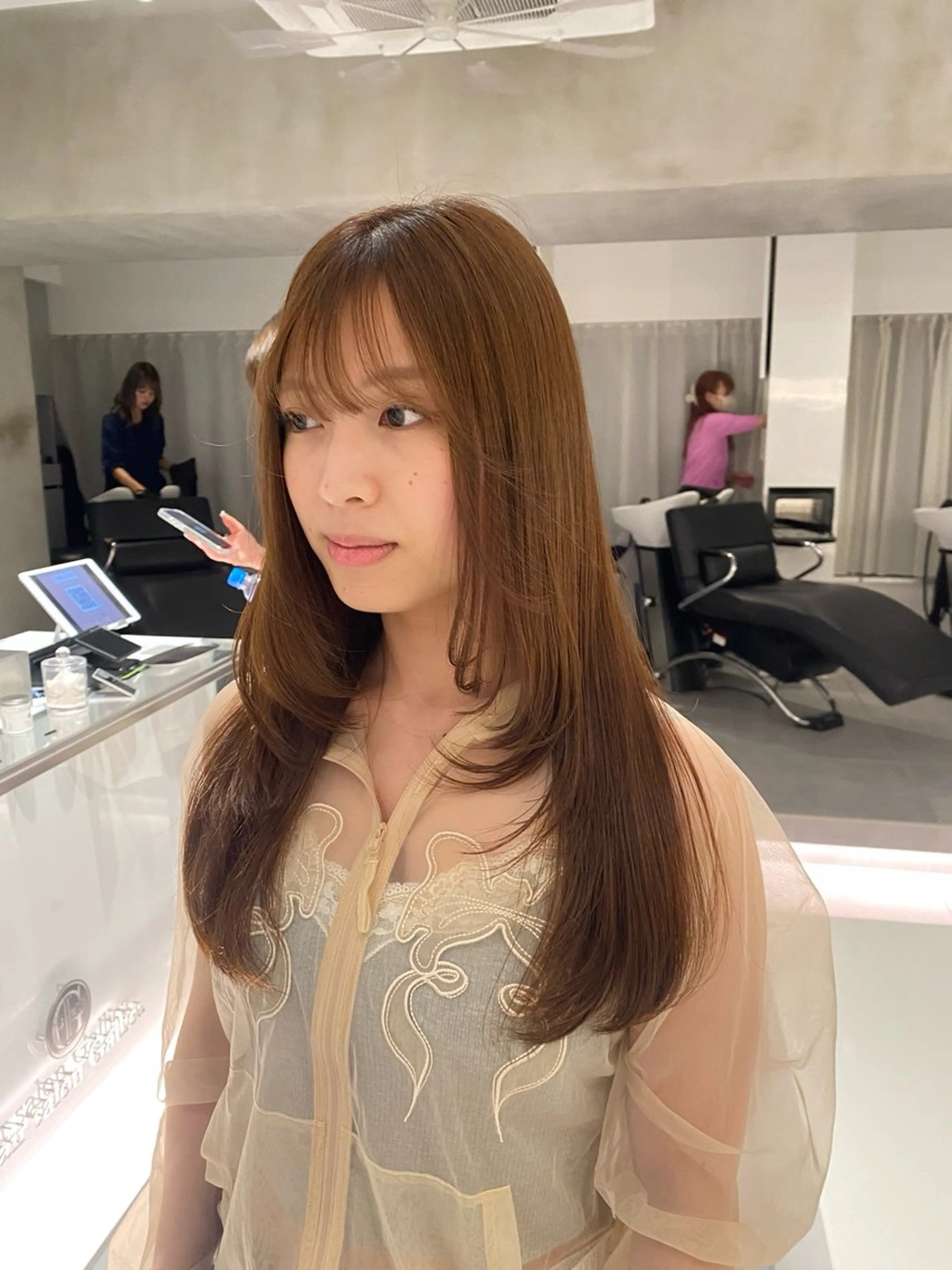ロング カラー カット ヘアカラー トリートメント ヘッドスパ ヘアセット 小顔ショート✨️ RIEのヘアスタイル