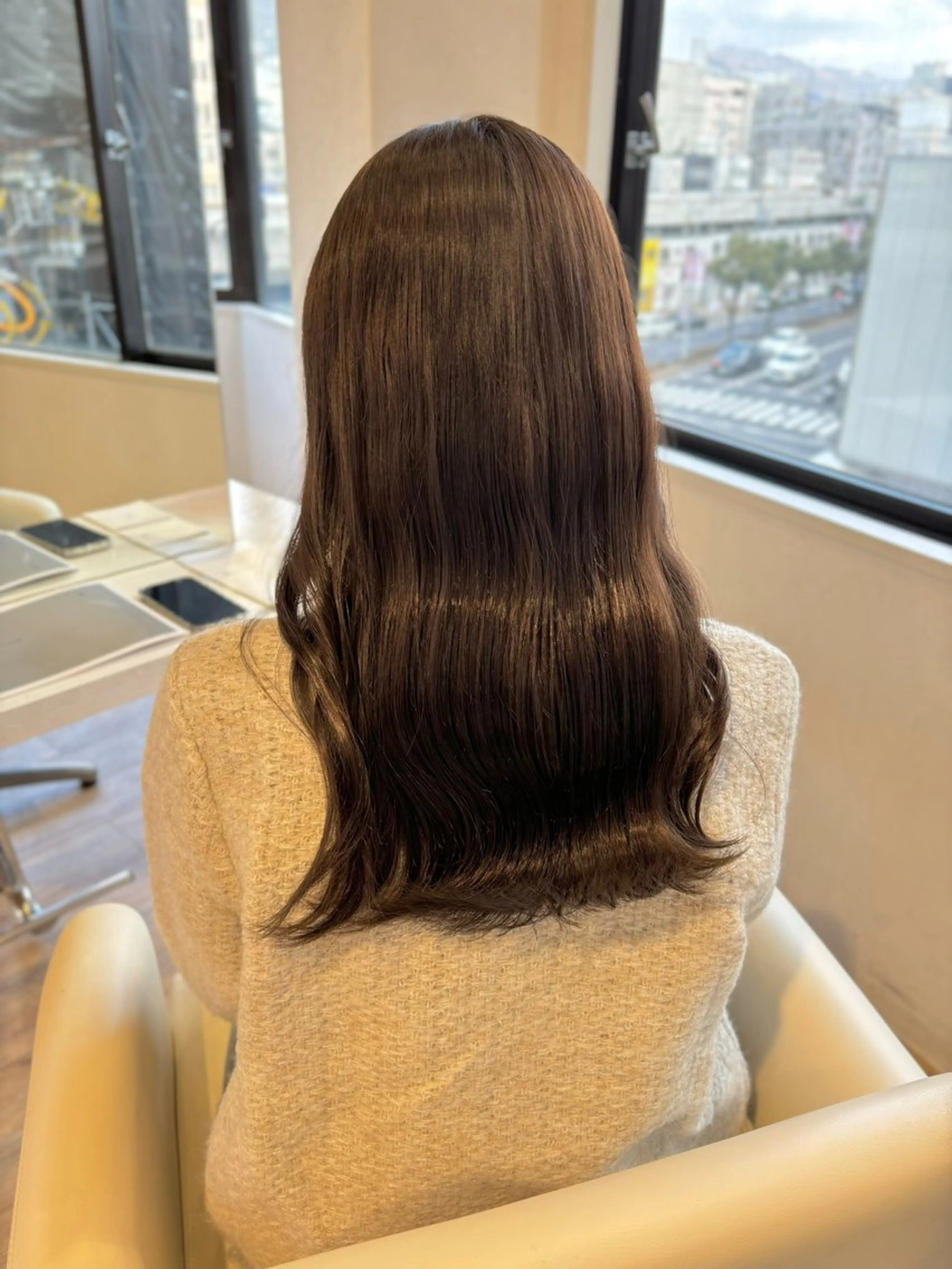ロング カラー ヘアアレンジ ベージュカラー オリーブベージュ ヘアカラー 女性専用サロンiiro【イロ】所属・【韓国ヘア/透明感 カラー】makotoのヘアスタイル