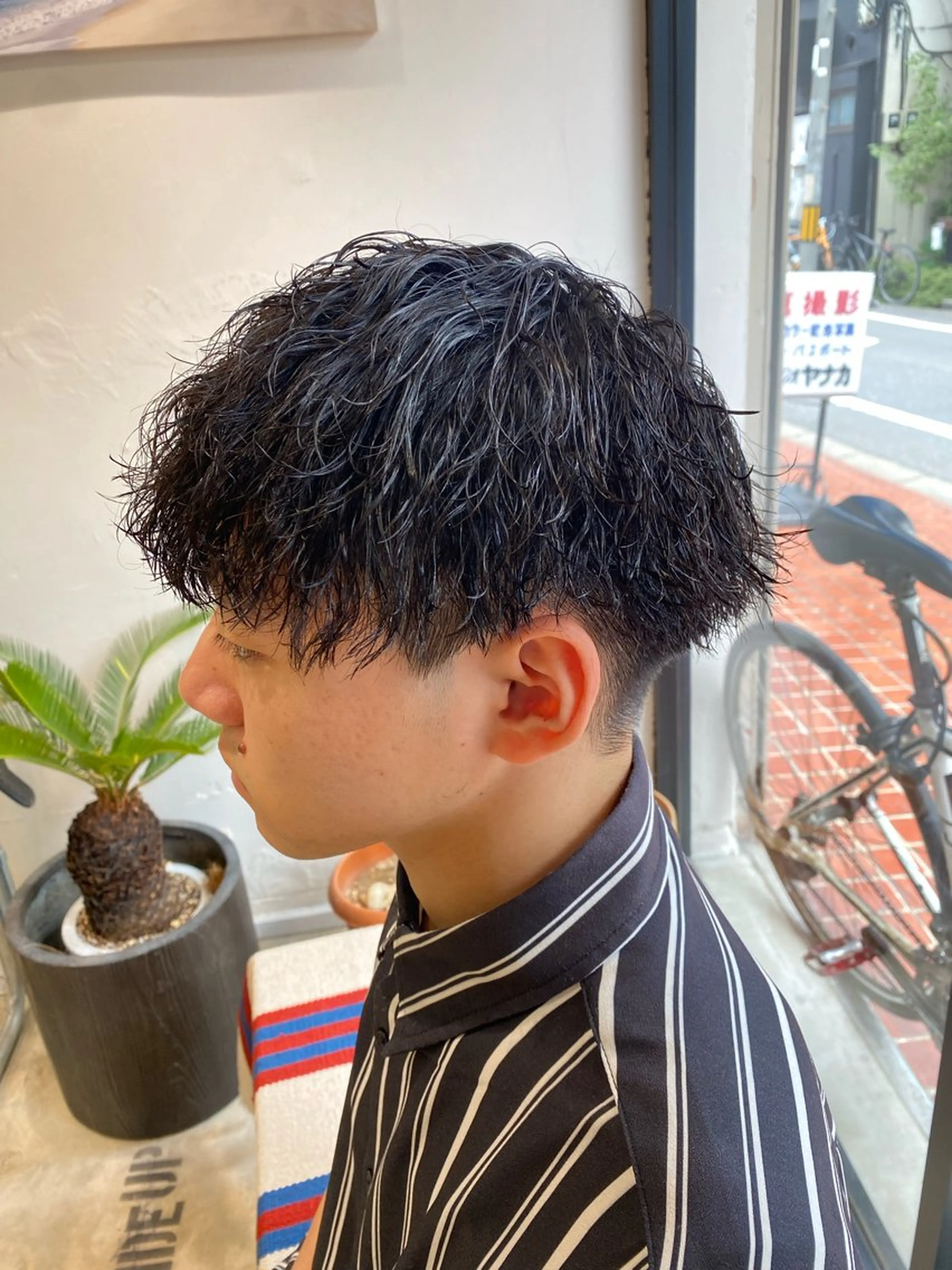 パーマ メンズ メンズパーマ メンズツイストパーマ 波巻きパーマ スパイラルパーマ ツイストパーマ カット パーマ トリートメント 🌴パーマオタク🌴 長谷川　諒佑🌈のヘアスタイル