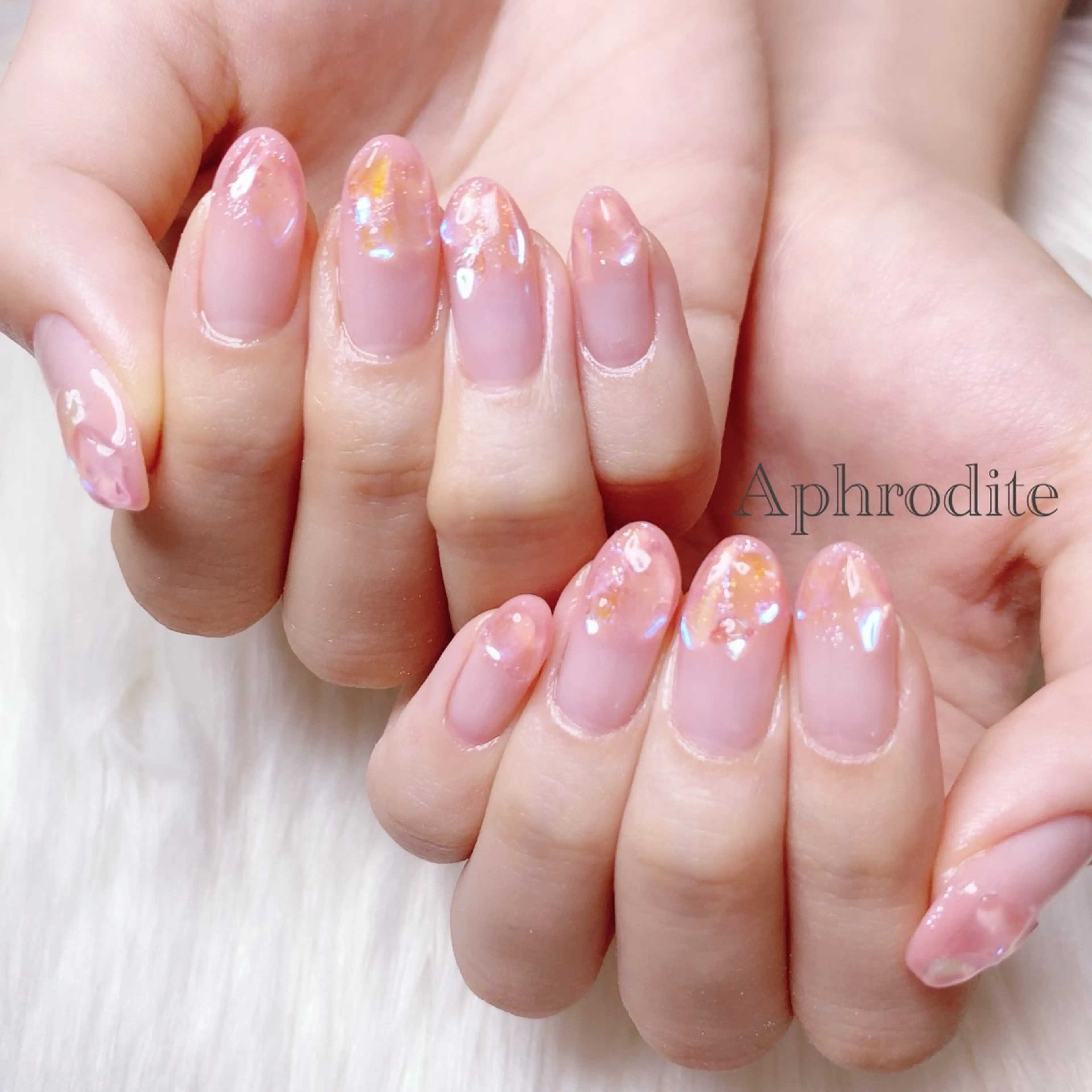 ネイル Aphrodite パラジェル認定サロンのネイルデザイン