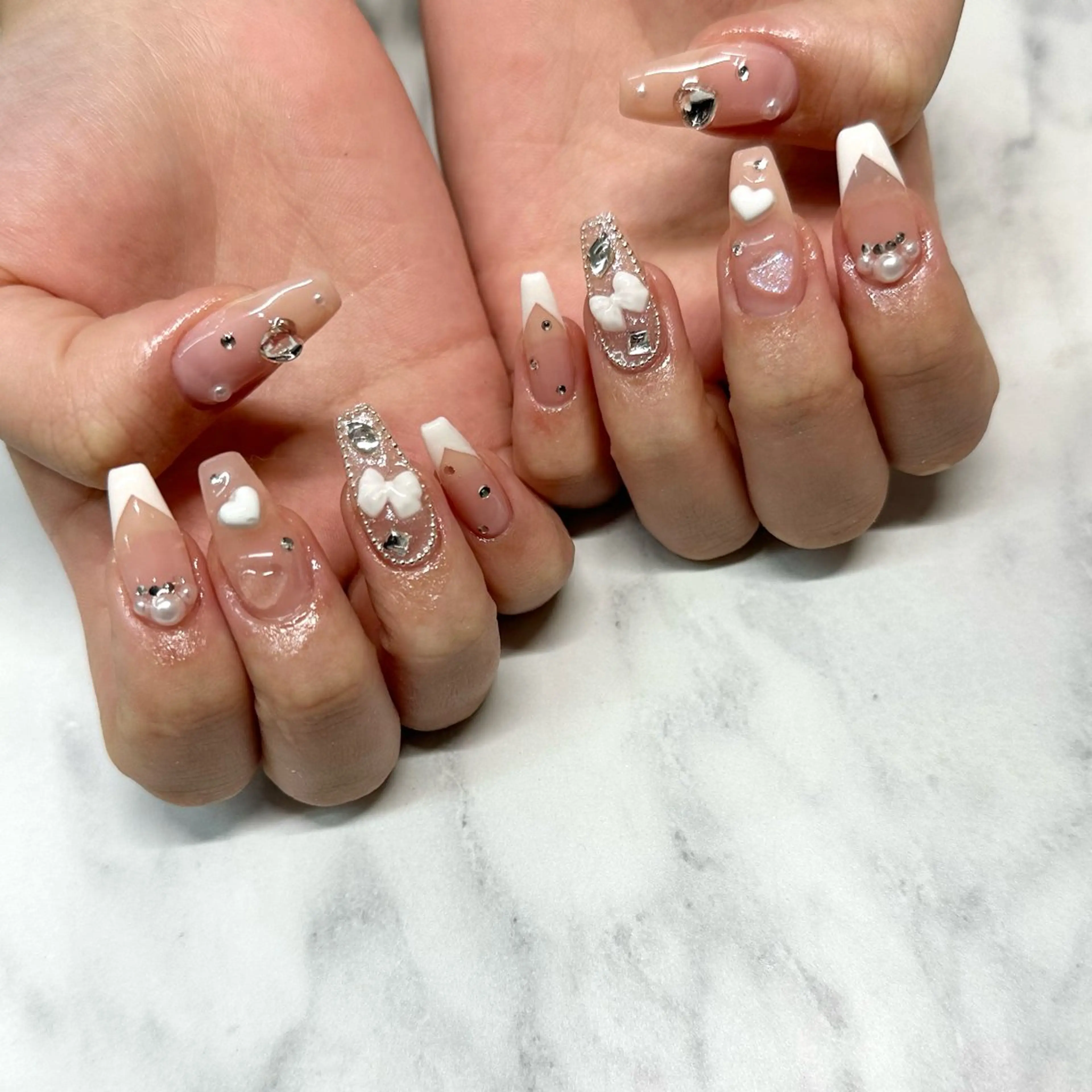 ネイル ハンドネイル Bianca浦和🎀 渋谷のネイルデザイン