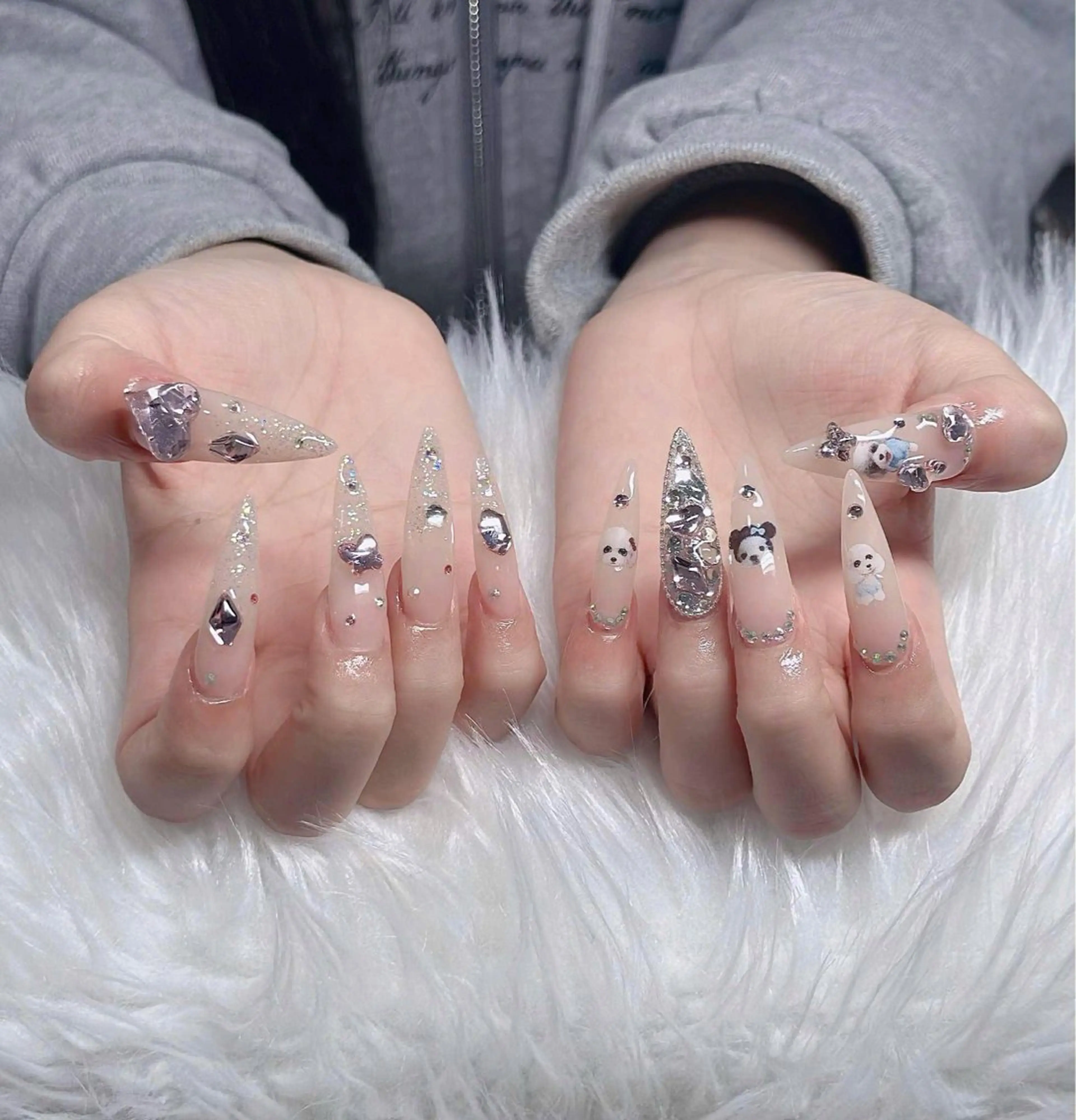 ネイル フレンチネイル ジェルネイル ハロウィン キラキラネイル 韓国ネイル ハンドネイル H.baby Nail Salonのネイルデザイン