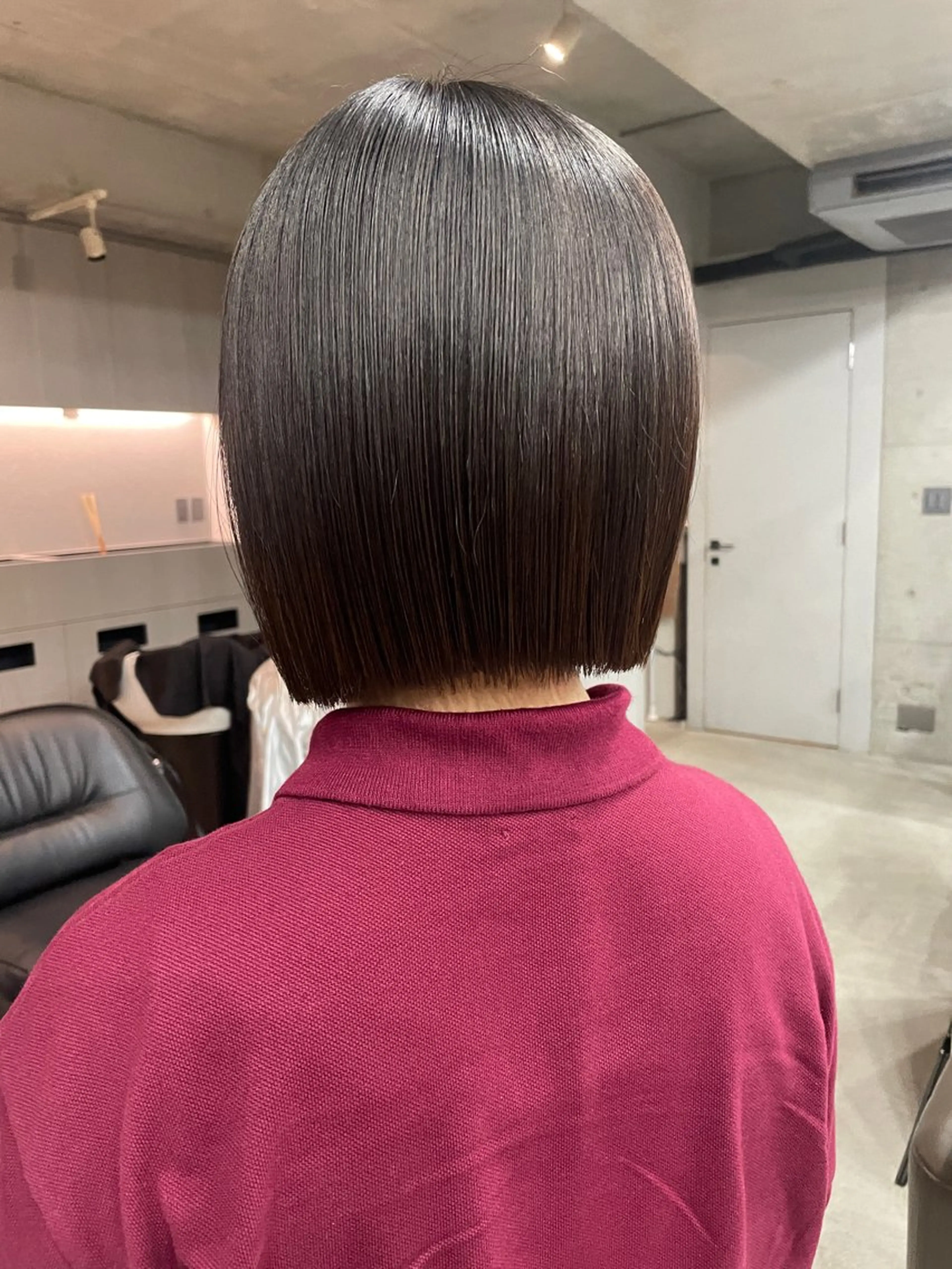 ミディアム カラー 榎本千夏 ・ショートカットのヘアスタイル