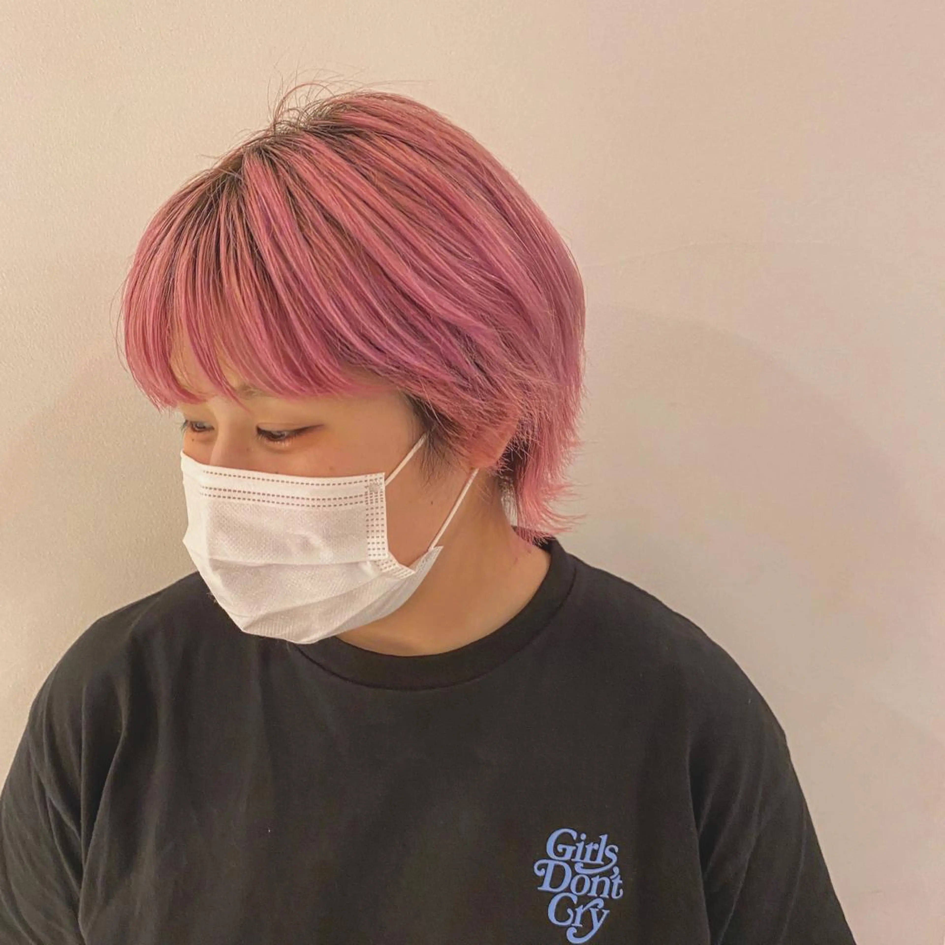 ショート カラー ヘアアレンジ ピンクカラー salowin 渋谷　joule所属・美髪矯正 韓国レイヤーのヘアスタイル