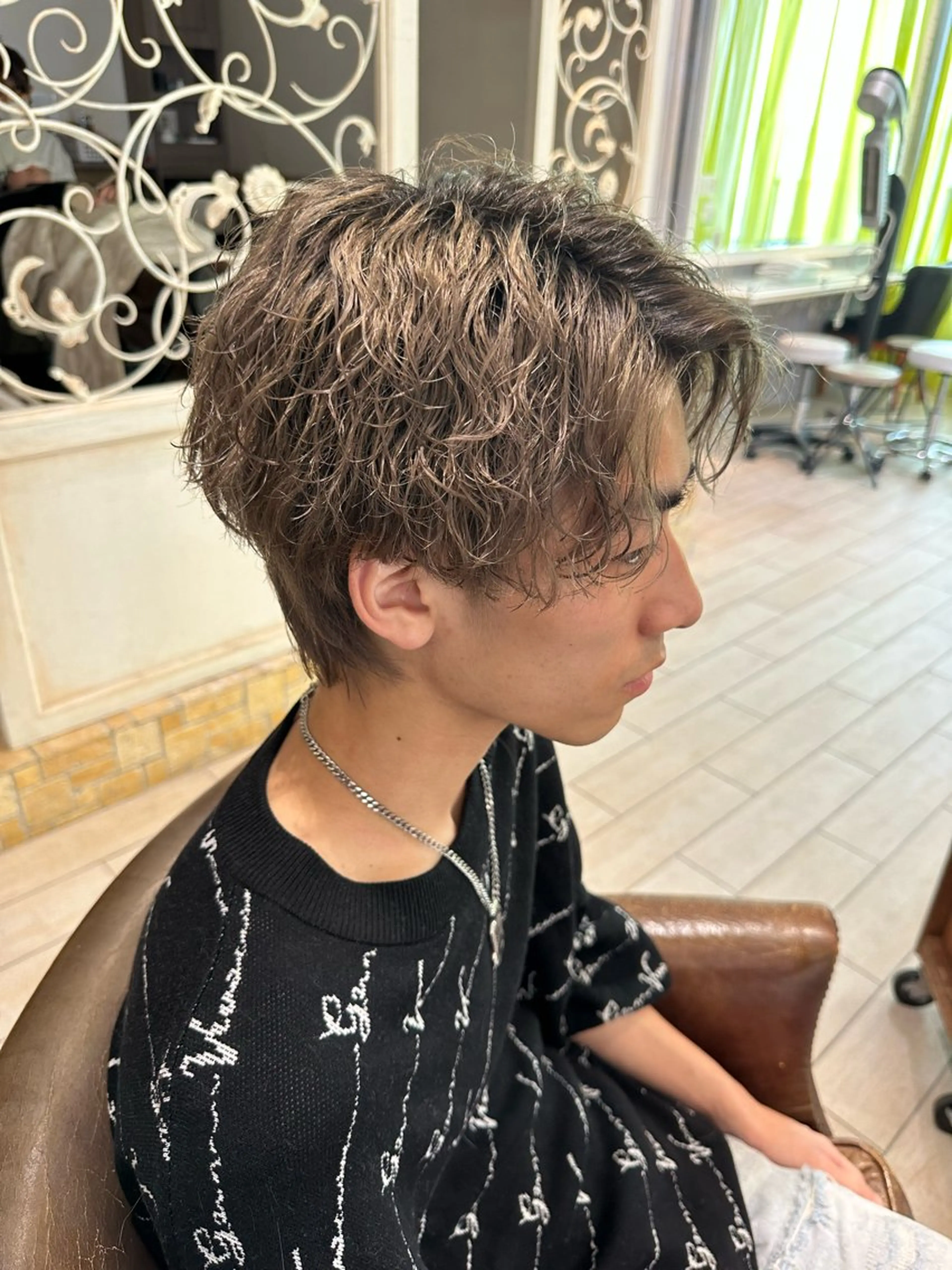 パーマ メンズ 増渕 駿介のヘアスタイル