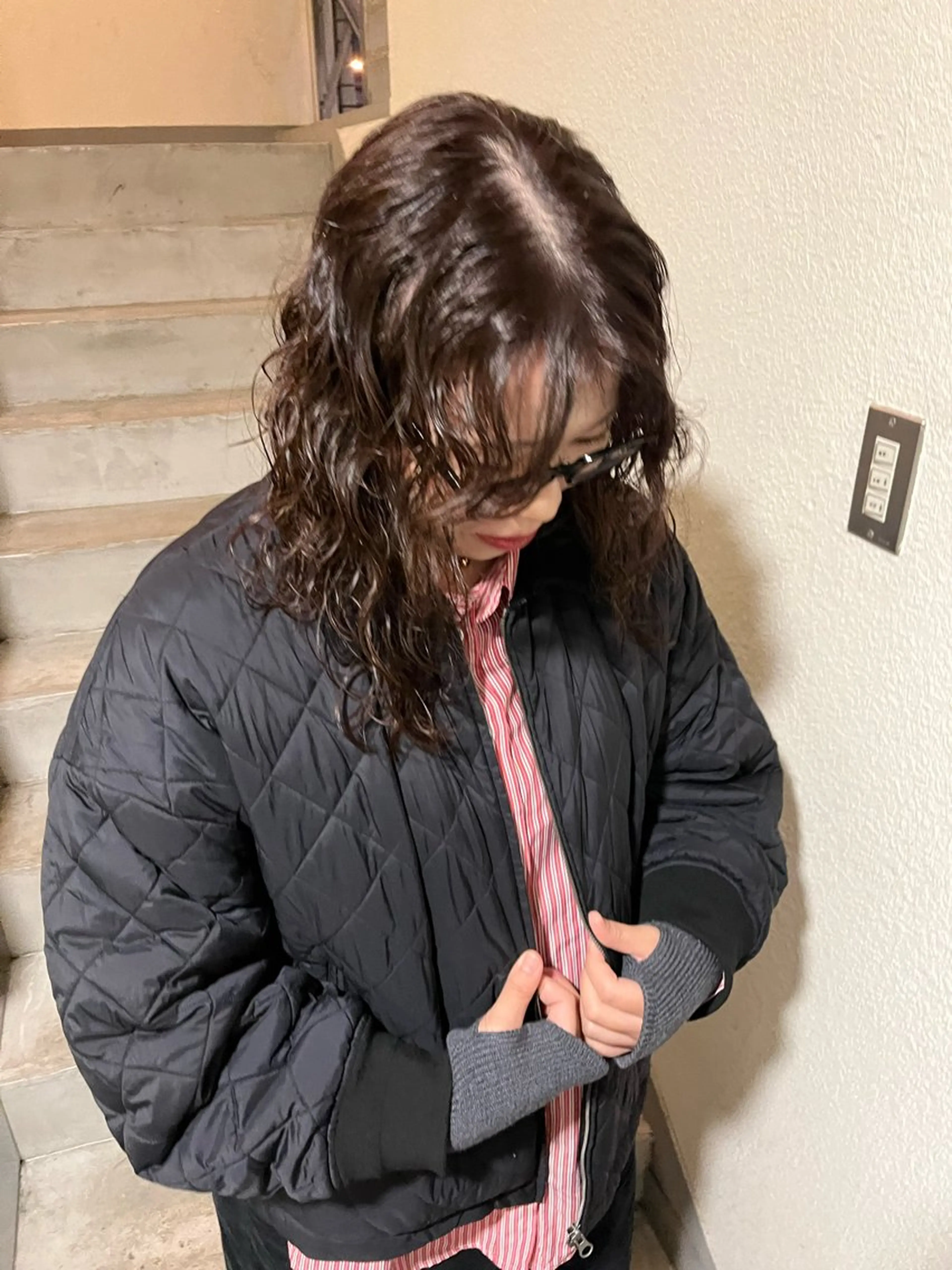 セミロング パーマ ヘアカラー パーマ トリートメント SIKI yuuna レイヤーカット🪽のヘアスタイル