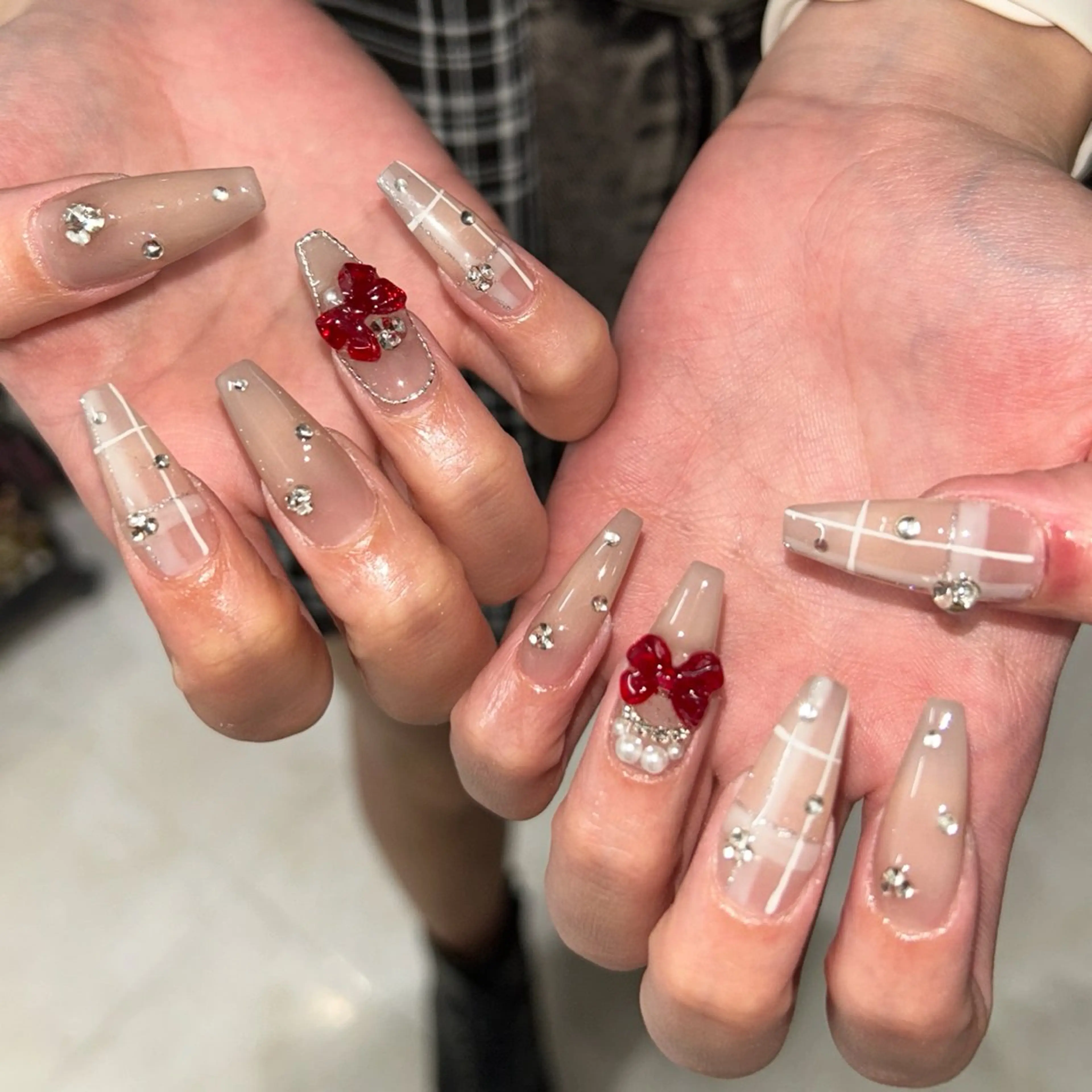 ネイル ハンドネイル MODA MANAMIᵕ̈のネイルデザイン