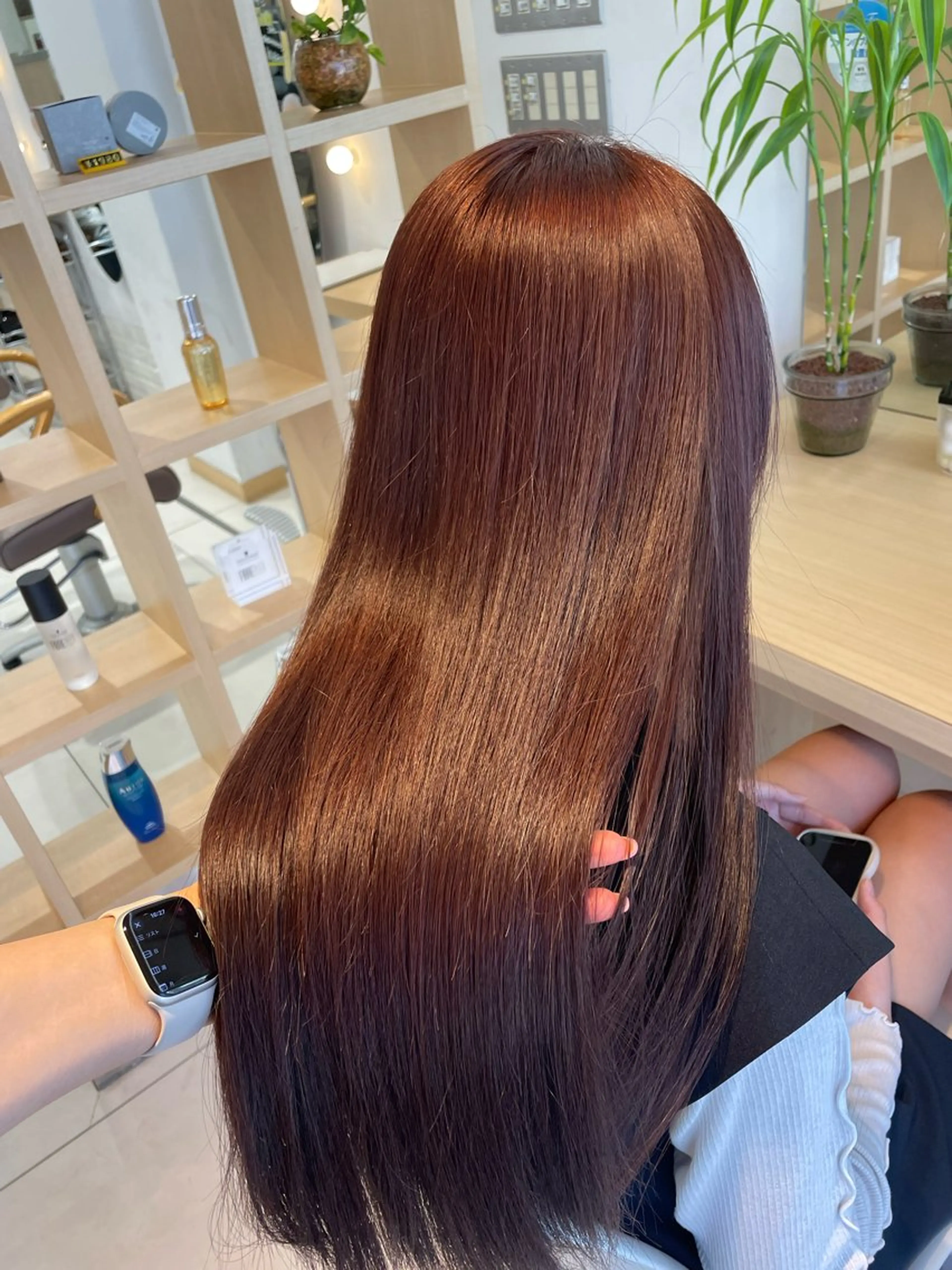 ロング 顔まわりレイヤー 姫カット 韓国風ヘア レイヤーカット ロング ヘアカラー トリートメント nuu 栄所属・🧸SAKI🎀 韓国レイヤーのヘアスタイル