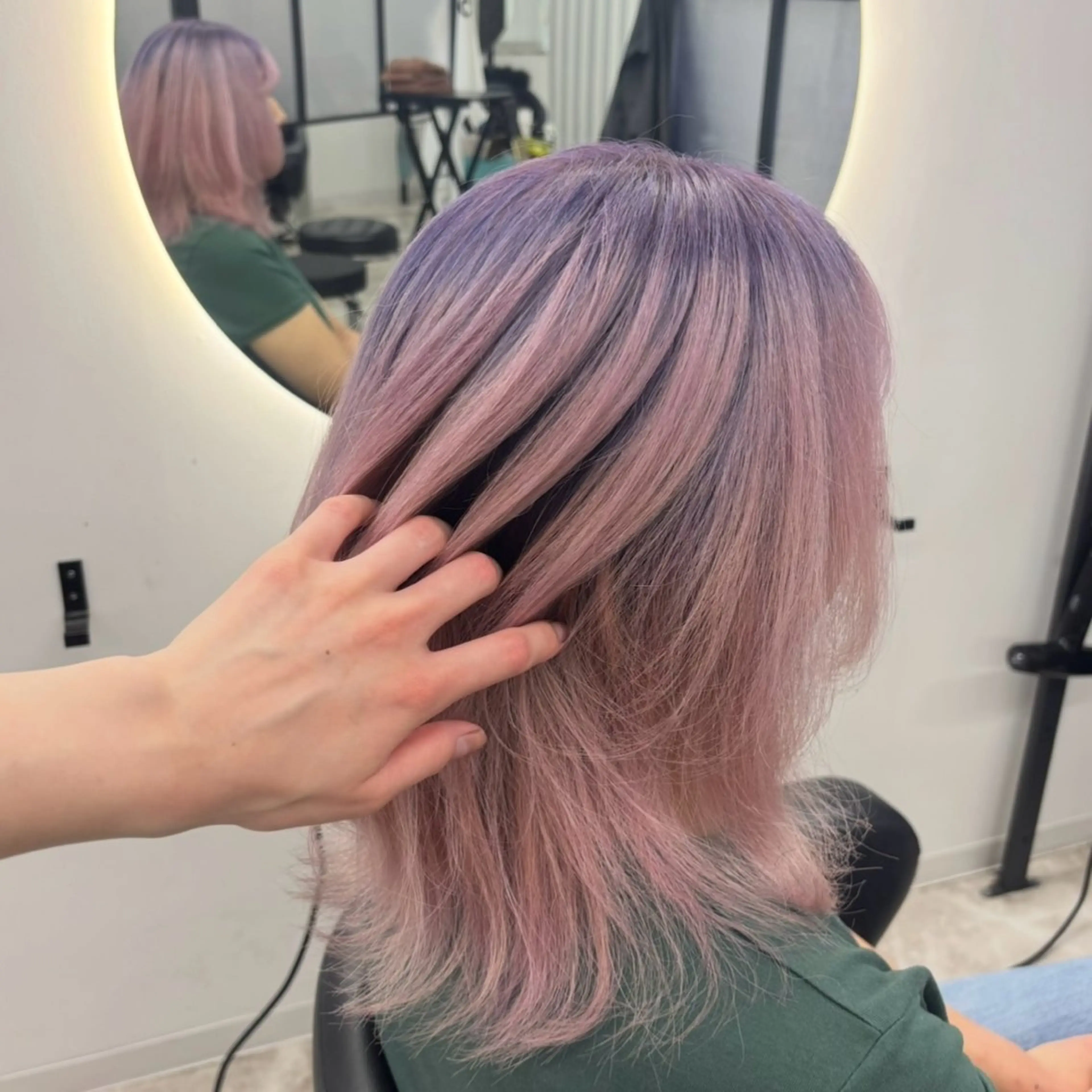 ミディアム カラー ヘアカラー Ren. 🦋デザインカラーのヘアスタイル