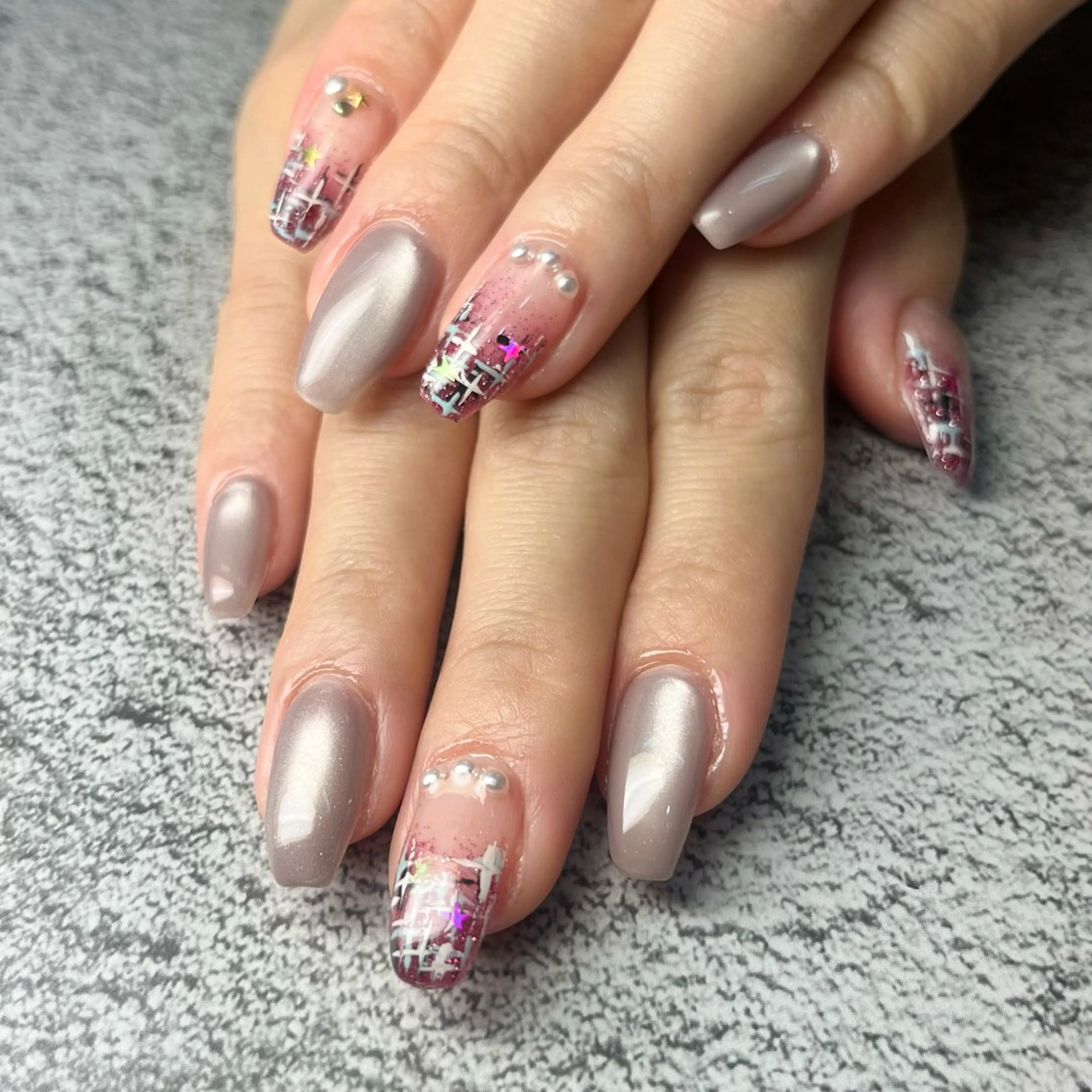 ネイル ハンドネイル Queen nail 北堀江 ASUKAのネイルデザイン