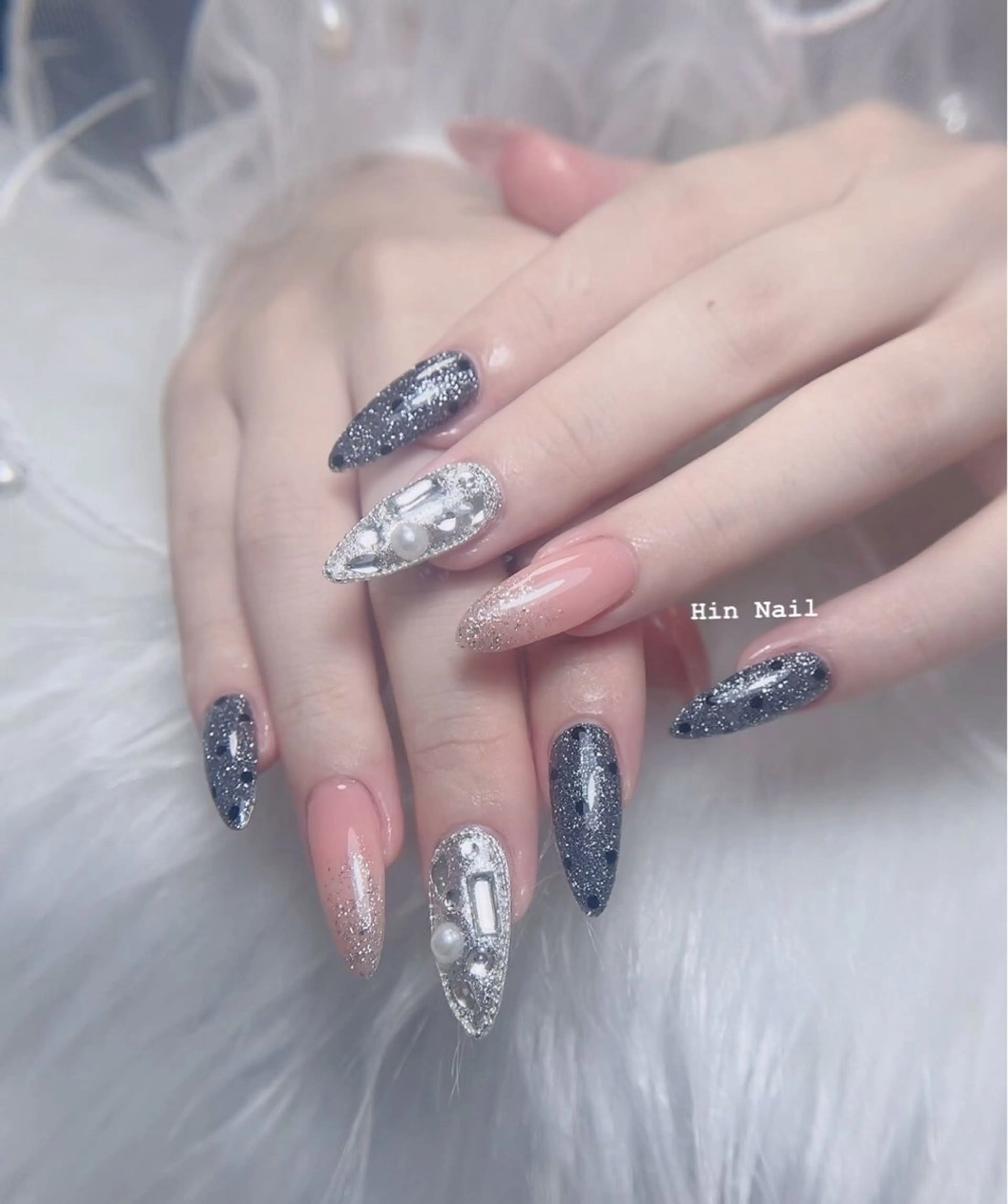 ネイル ハンドネイル Hin Nail Osaka所属・Hin Nailsのネイルデザイン