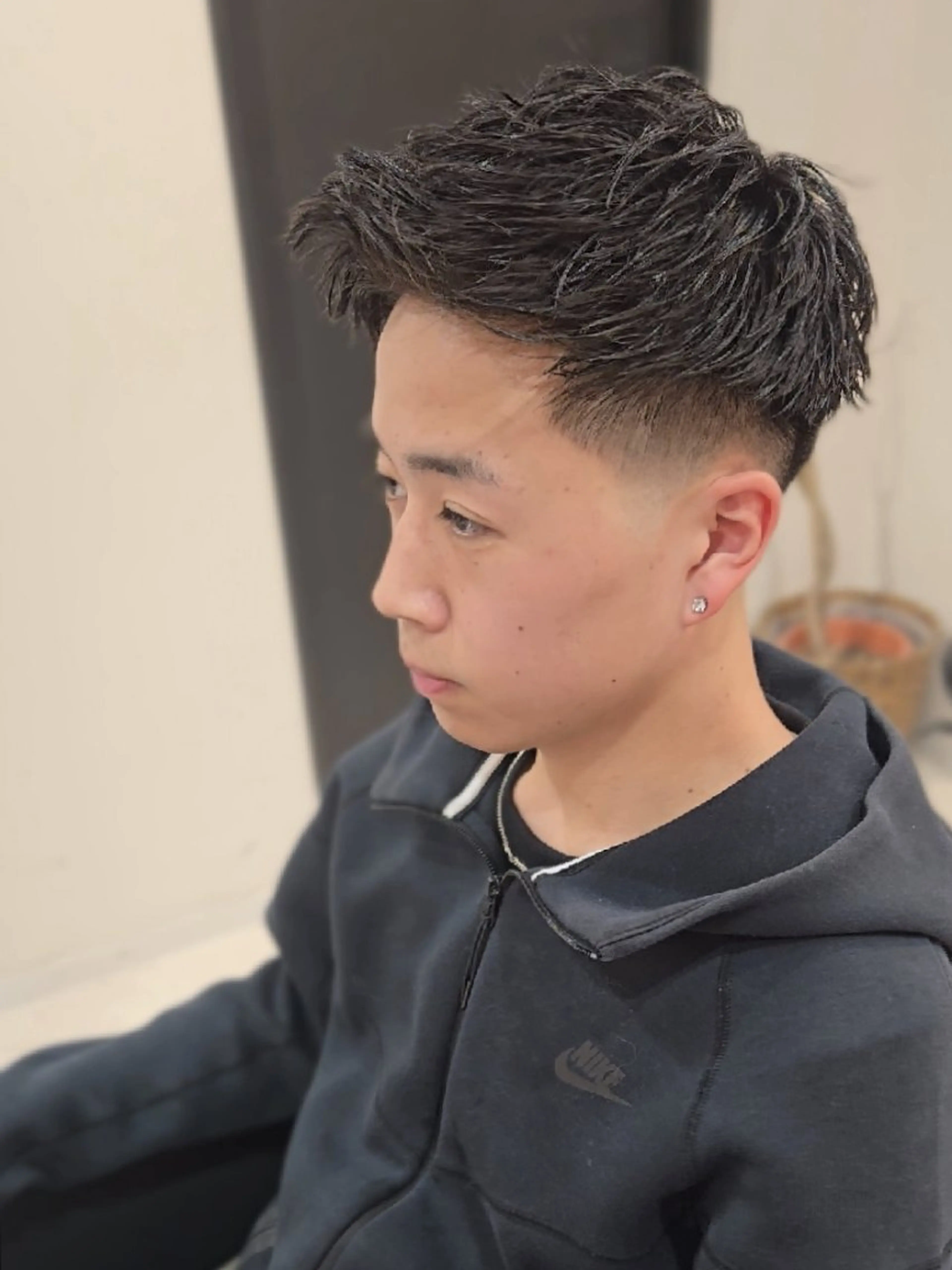 メンズ ショート フェードカット メンズパーマ カット ヘアセット Lapis 名古屋駅前店所属・LEN名古屋/パーマ メンズ特化美容師のヘアスタイル