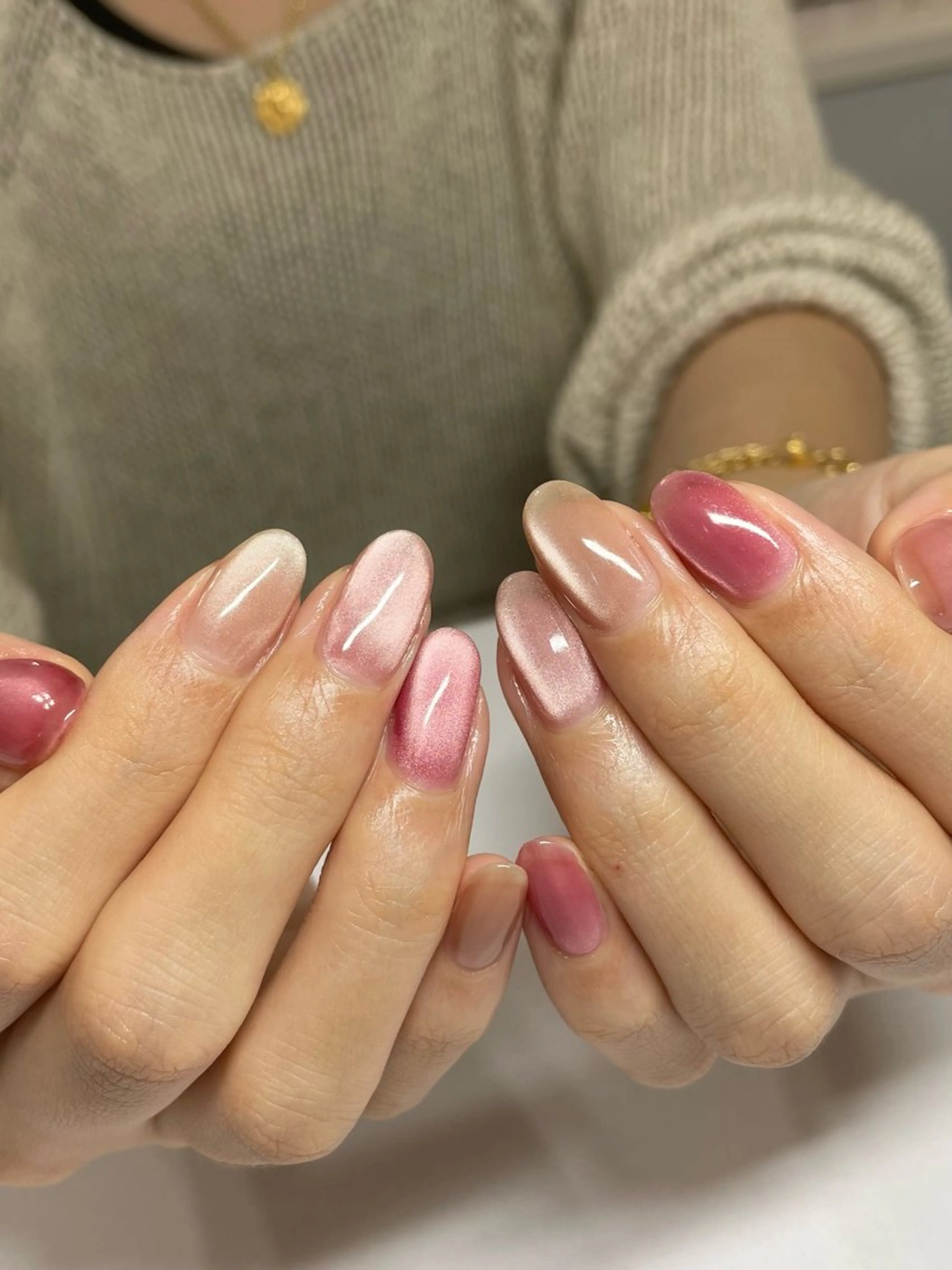 ネイル マグネットネイル マグネットワンカラー ワンカラーネイル nailroom lilasのネイルデザイン